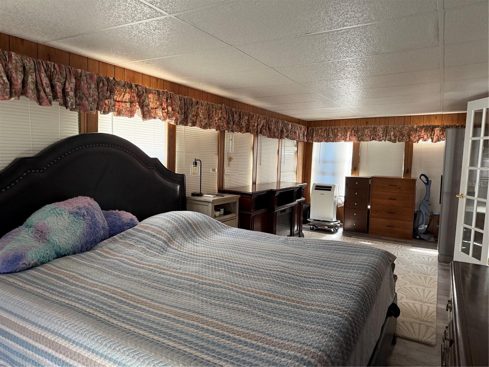 Mobile Home at 7175 FAIRLANE AVE, BROOKSVILLE, photo 12 of 34