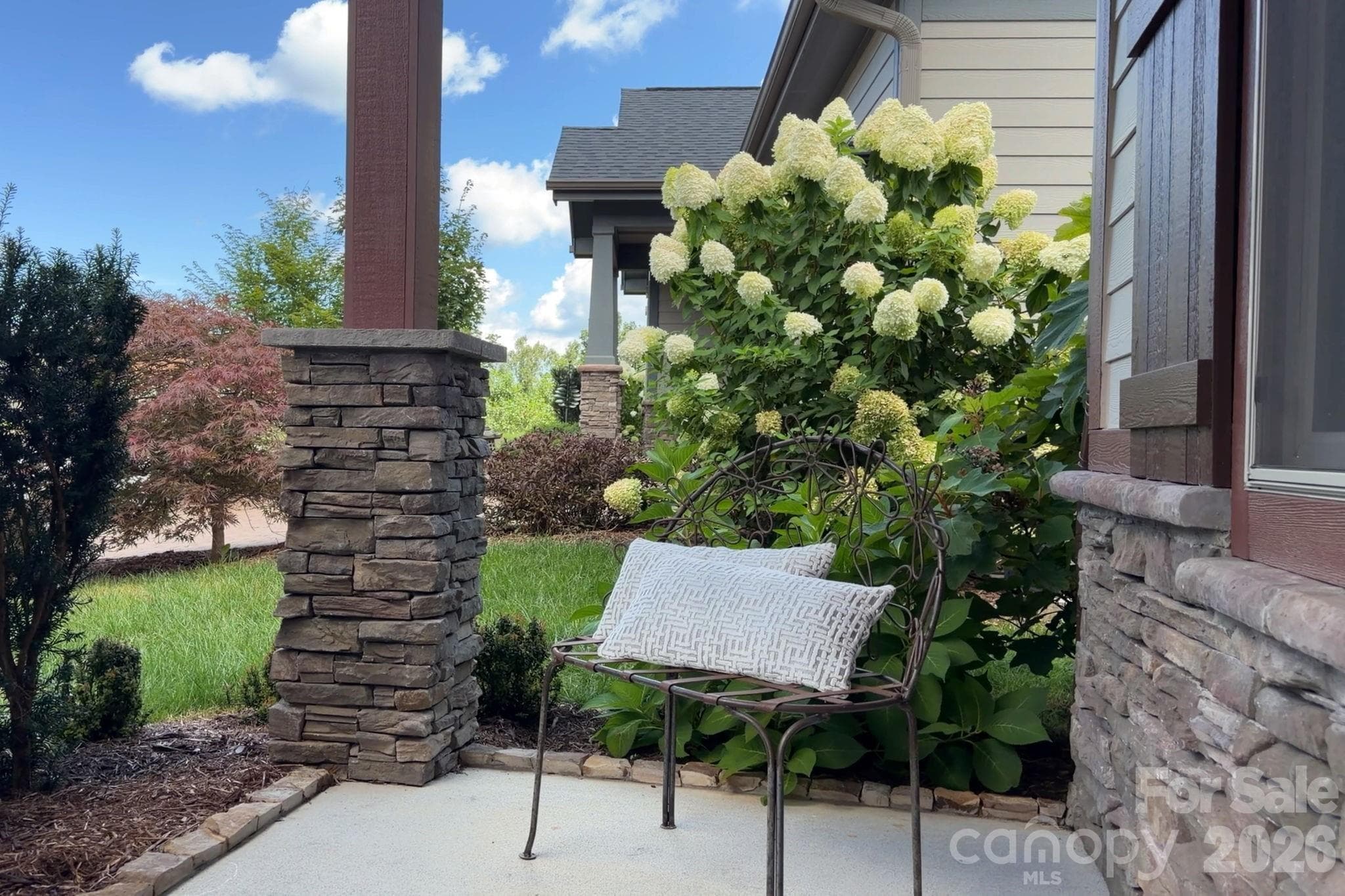 Single Family Residence at 16 Britton Knoll Pass, Arden, photo 11 of 46