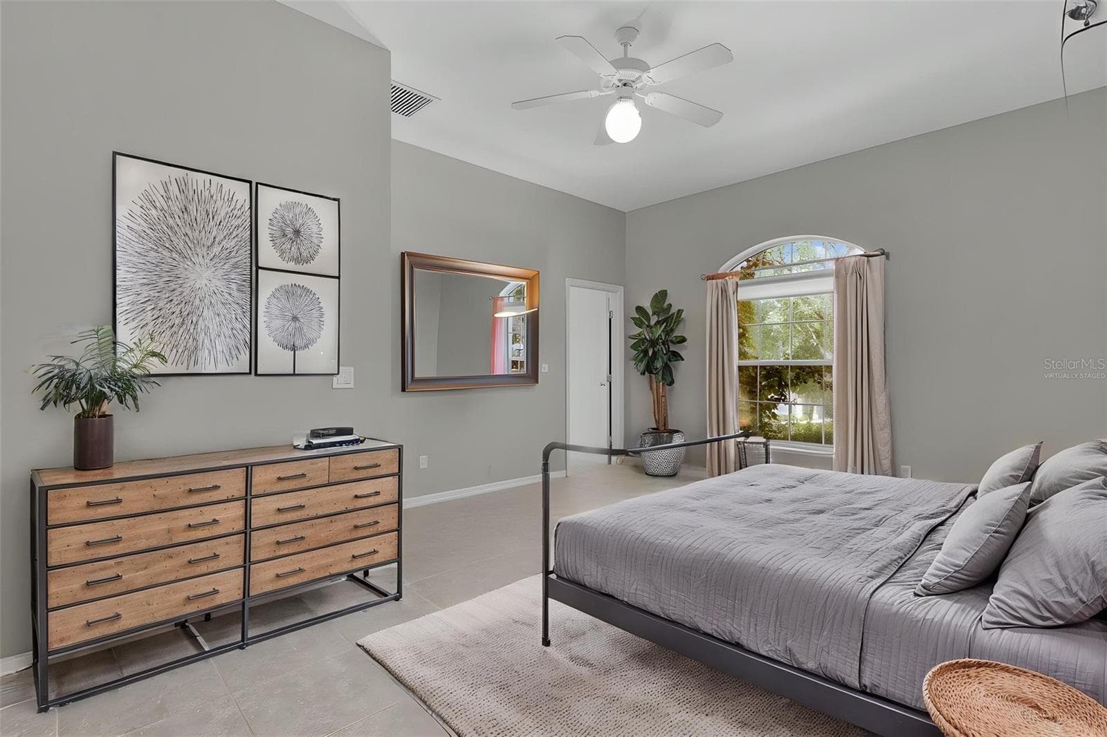 Virtually Staged - Additional Bedroom / Flex Room - 39407 TREELINE DR, LADY LAKE