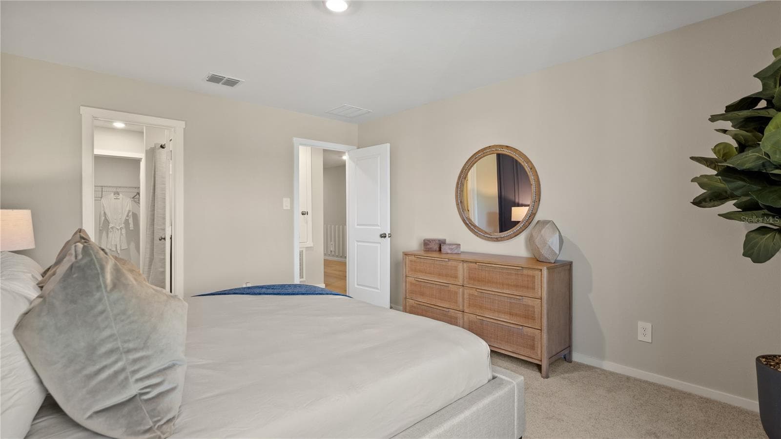 Single Family Residence at 6124 SWAMP BAY DR, EDGEWATER, photo 22 of 29