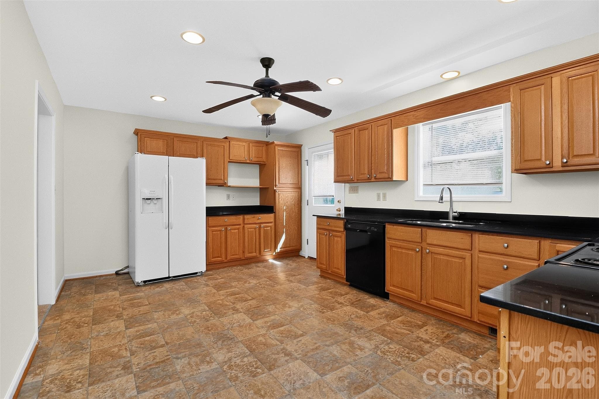 Single Family Residence at Lancaster, photo 5 of 36