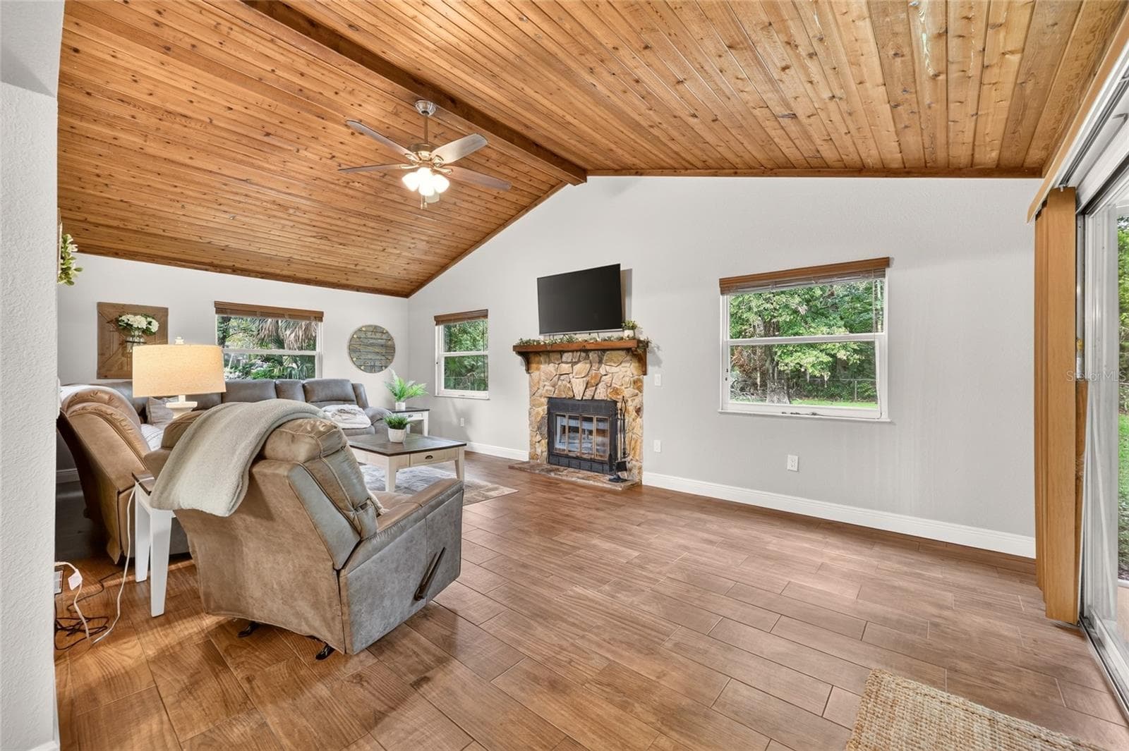 Single Family Residence at 1920 NW 15TH AVE, CRYSTAL RIVER, photo 17 of 67