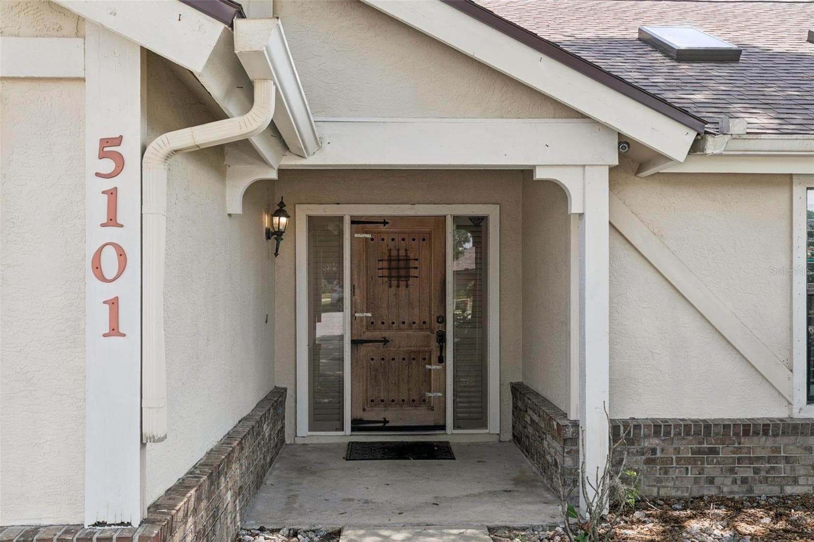 Single Family Residence at 5101 GOLDENWOOD DR, ORLANDO, photo 5 of 48