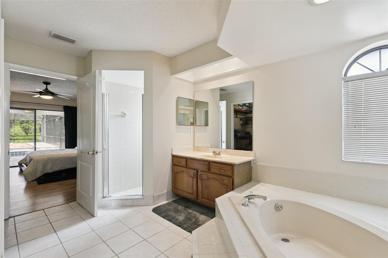 Single Family Residence at 5101 GOLDENWOOD DR, ORLANDO, photo 24 of 48