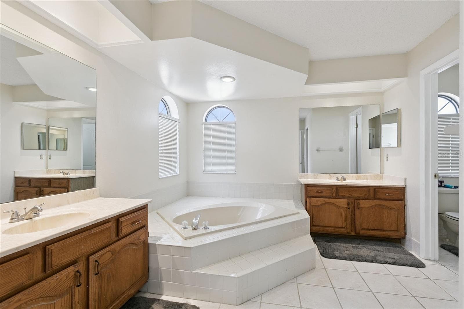 Single Family Residence at 5101 GOLDENWOOD DR, ORLANDO, photo 25 of 48