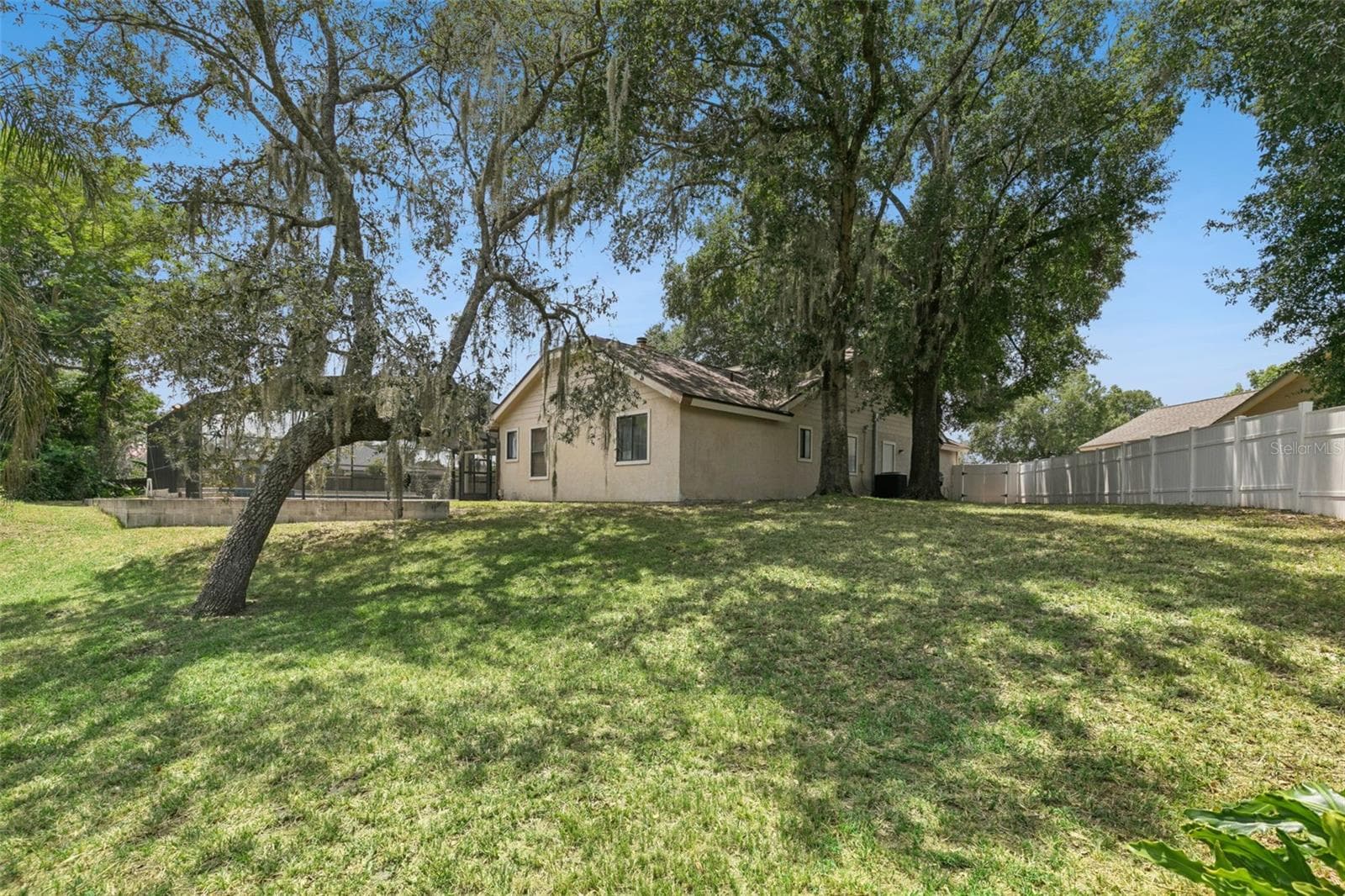Single Family Residence at 5101 GOLDENWOOD DR, ORLANDO, photo 35 of 48
