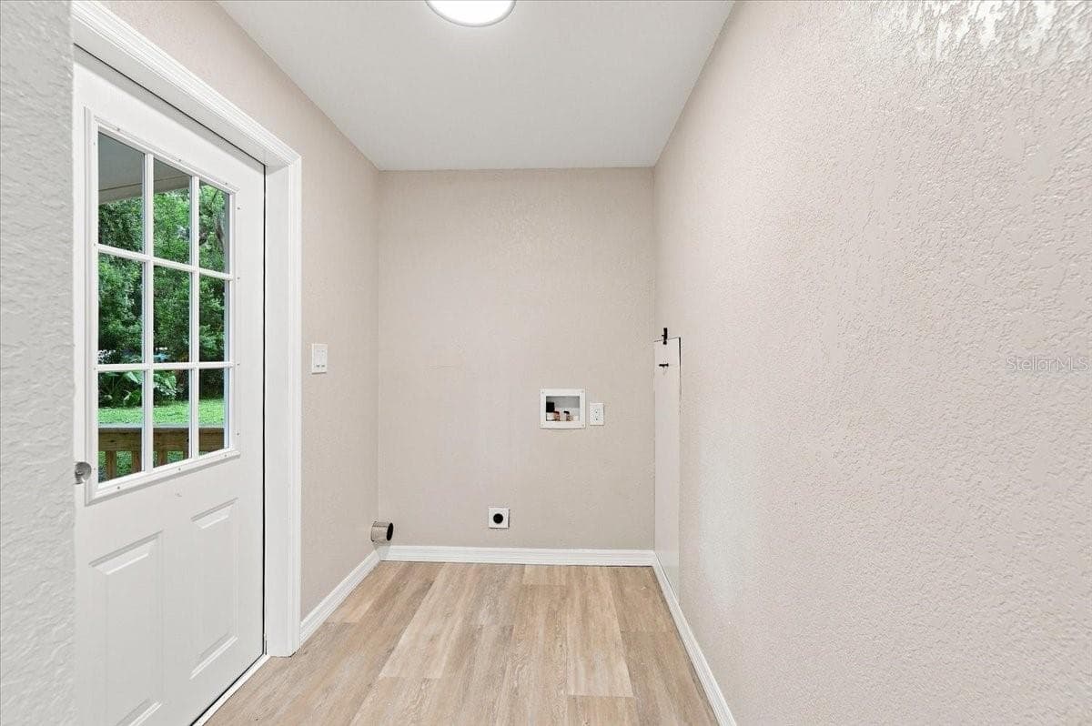 Manufactured Home at 3206 OAKLAND RD N, LAKELAND, photo 16 of 19