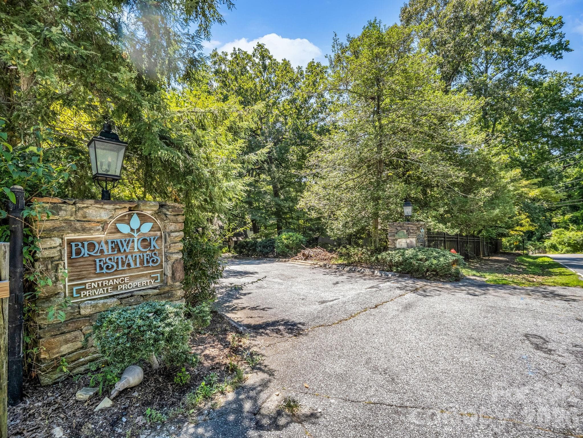 Front signage - 335 Melrose Avenue, Tryon