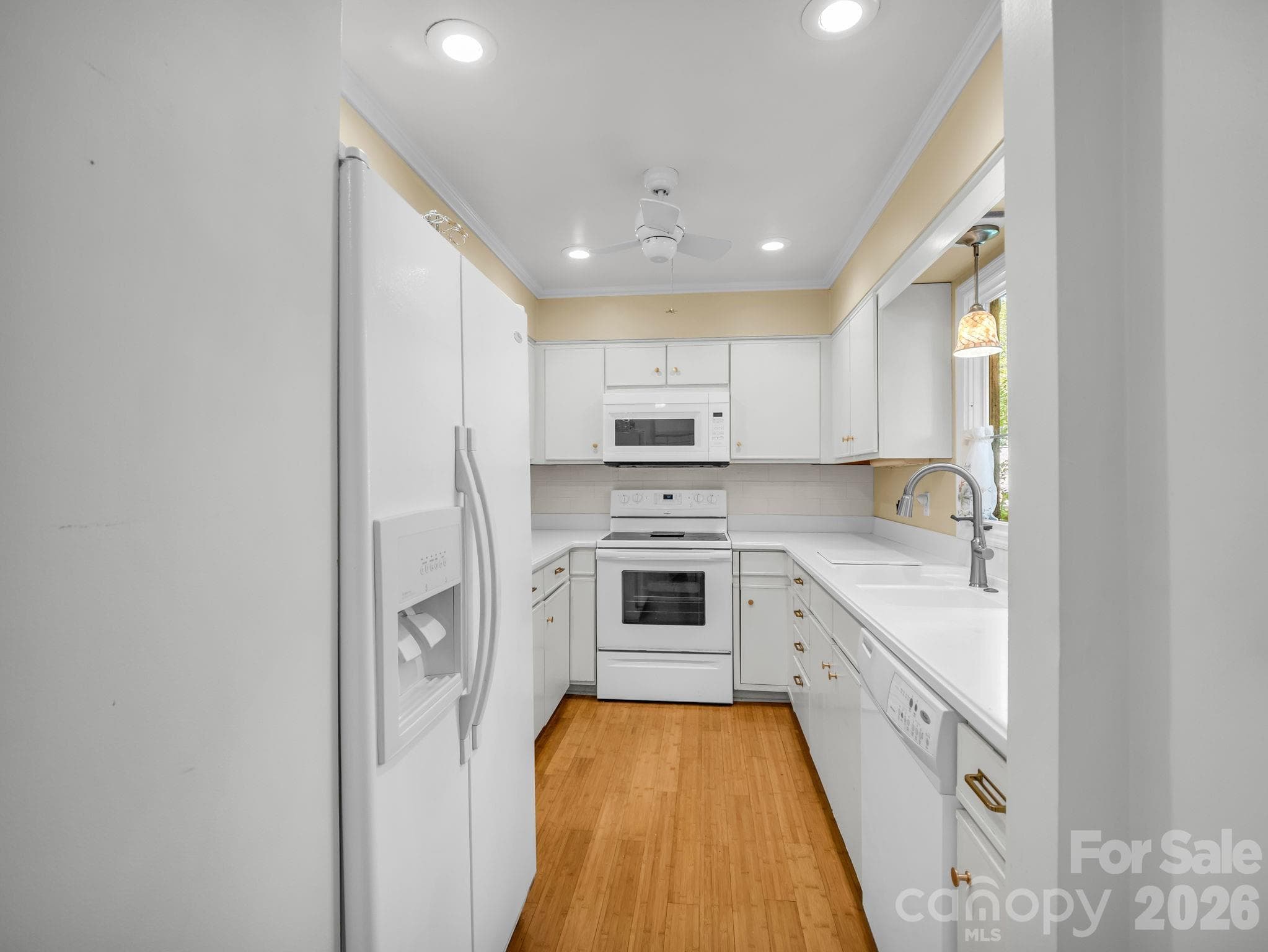Bamboo flooring -Main level kitchen - 335 Melrose Avenue, Tryon