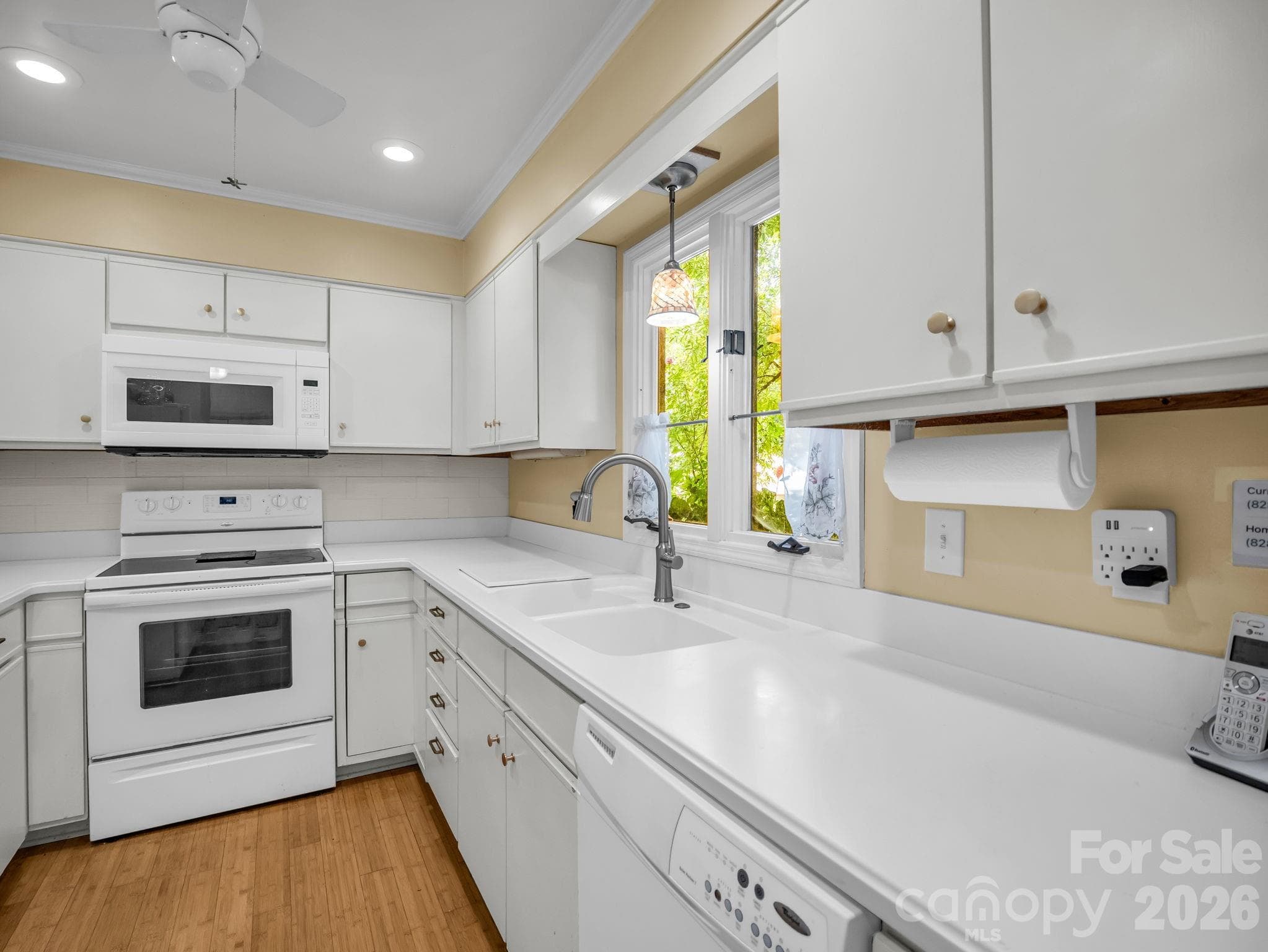 Corian countertops - 335 Melrose Avenue, Tryon