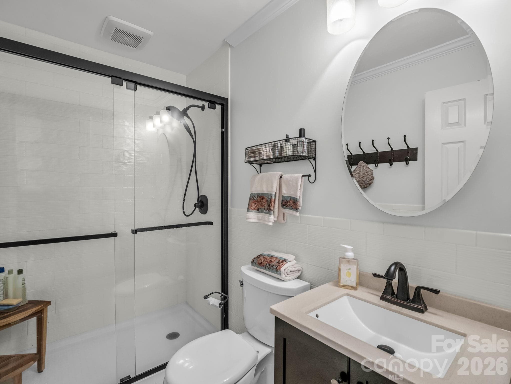 Updated Full Bath adjacent to Bedroom #2 - 335 Melrose Avenue, Tryon
