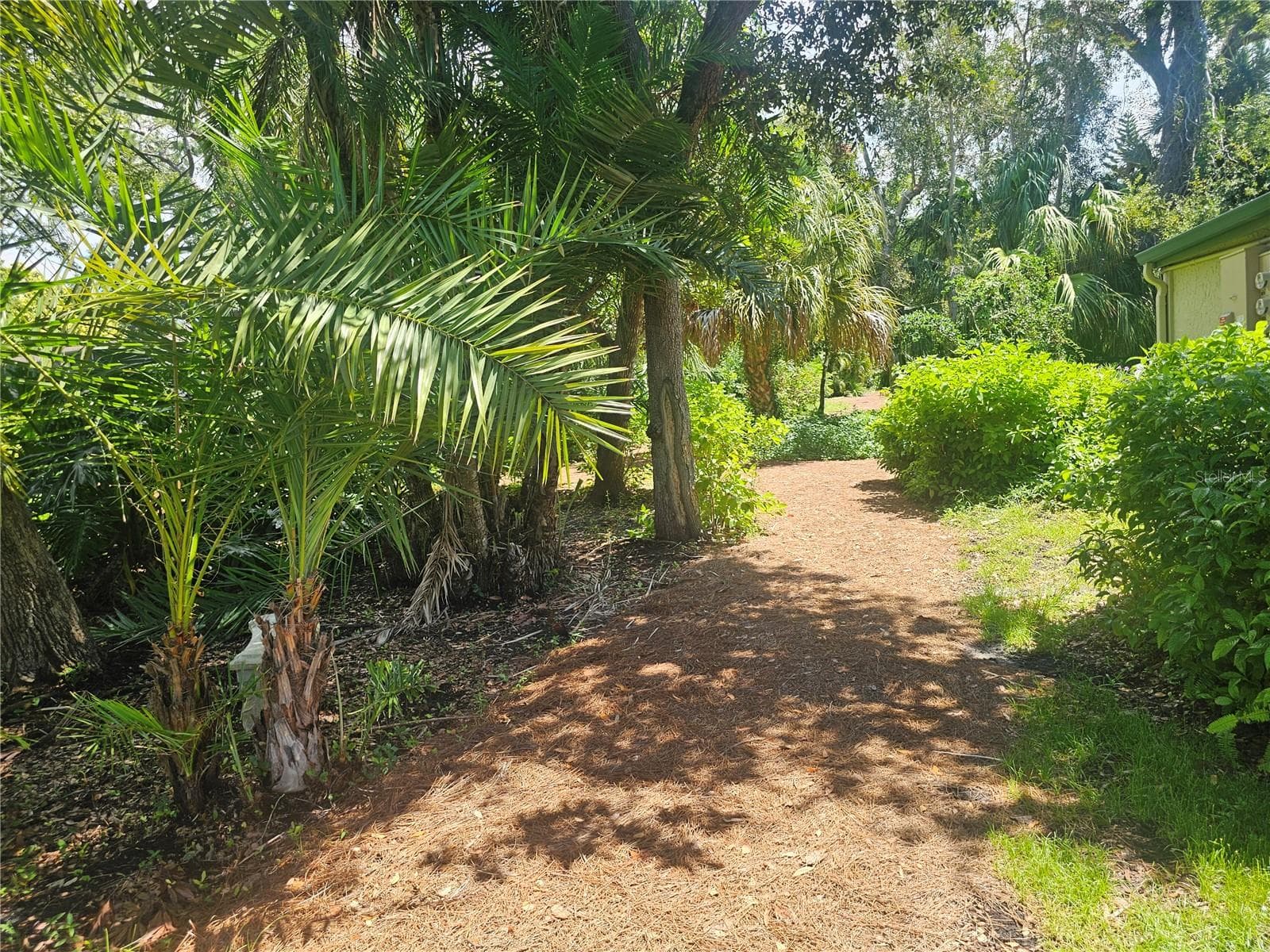 Walking Trail - 1720 GLENHOUSE DR #328, SARASOTA