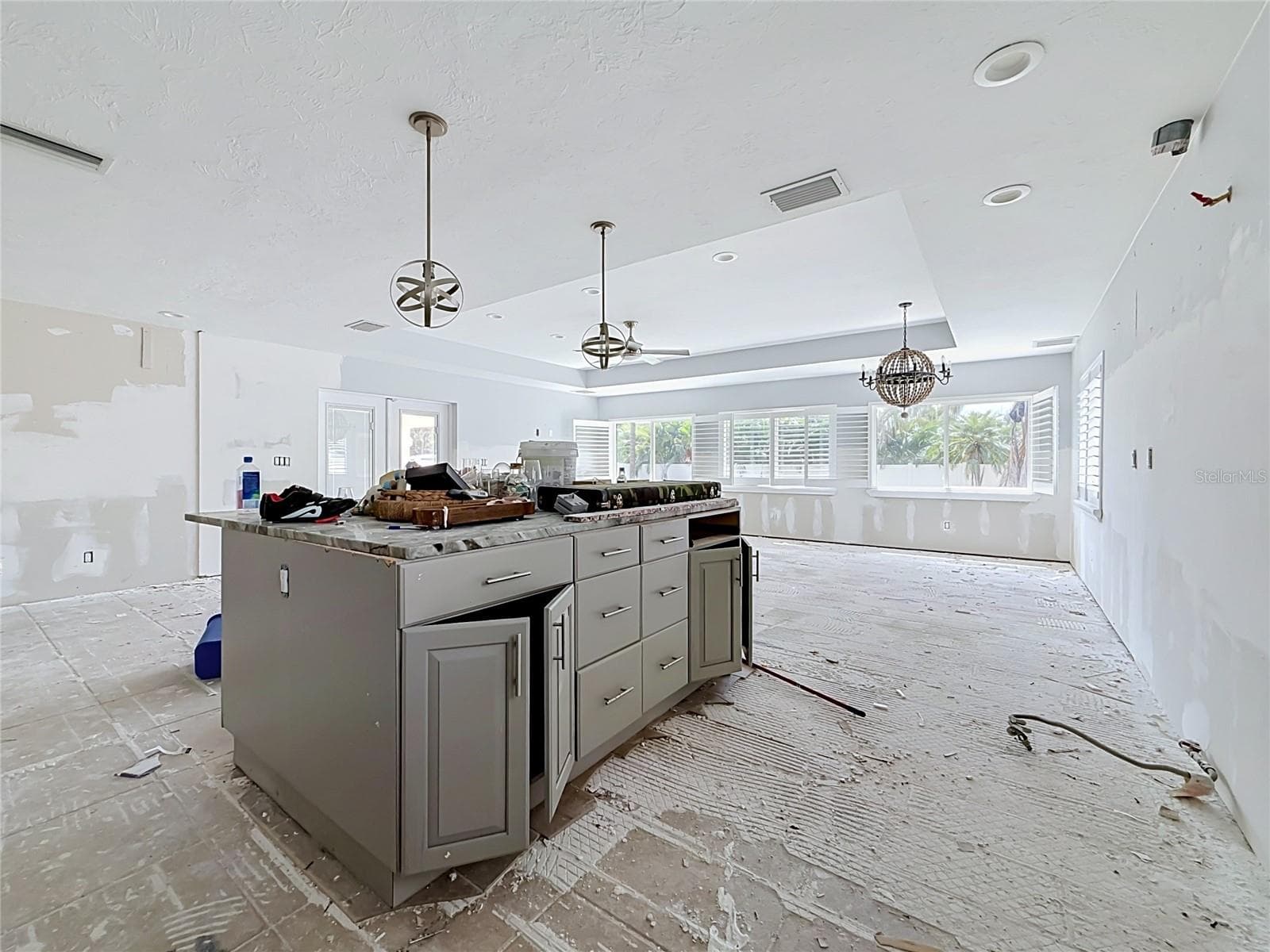 Single Family Residence at 2010 BAYOU GRANDE BLVD NE, ST PETERSBURG, photo 8 of 67