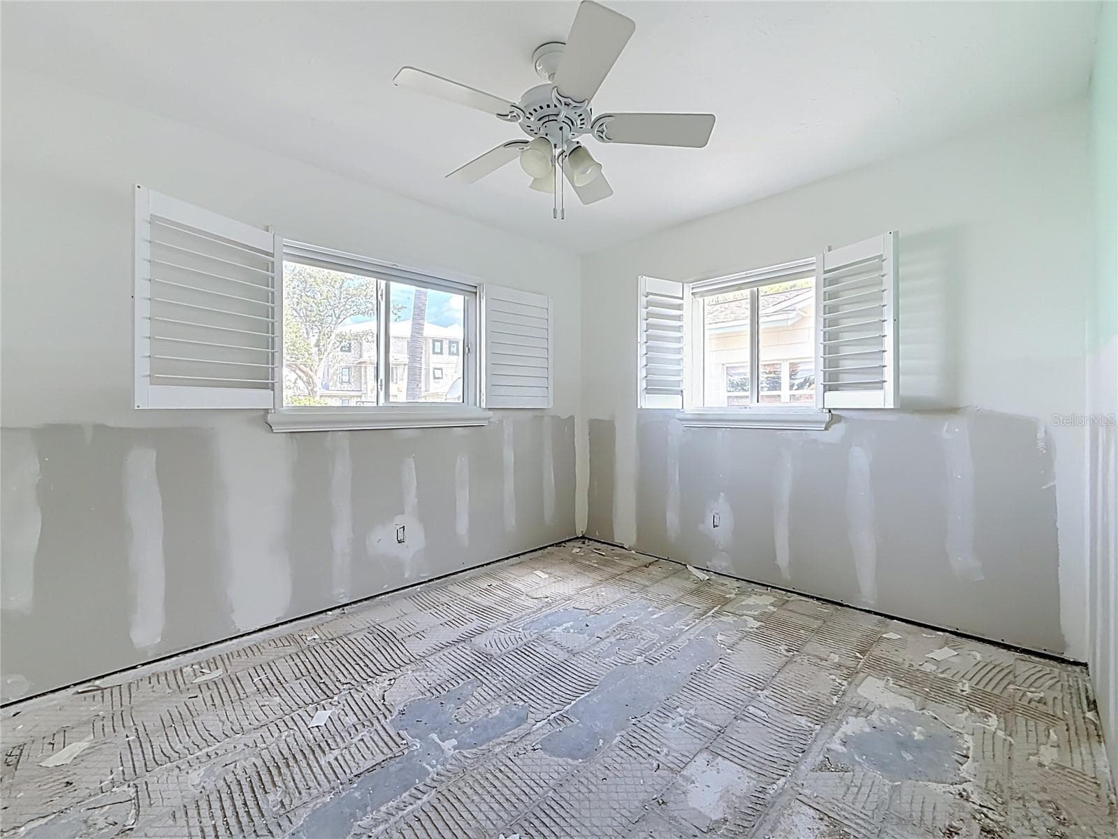 Single Family Residence at 2010 BAYOU GRANDE BLVD NE, ST PETERSBURG, photo 12 of 67