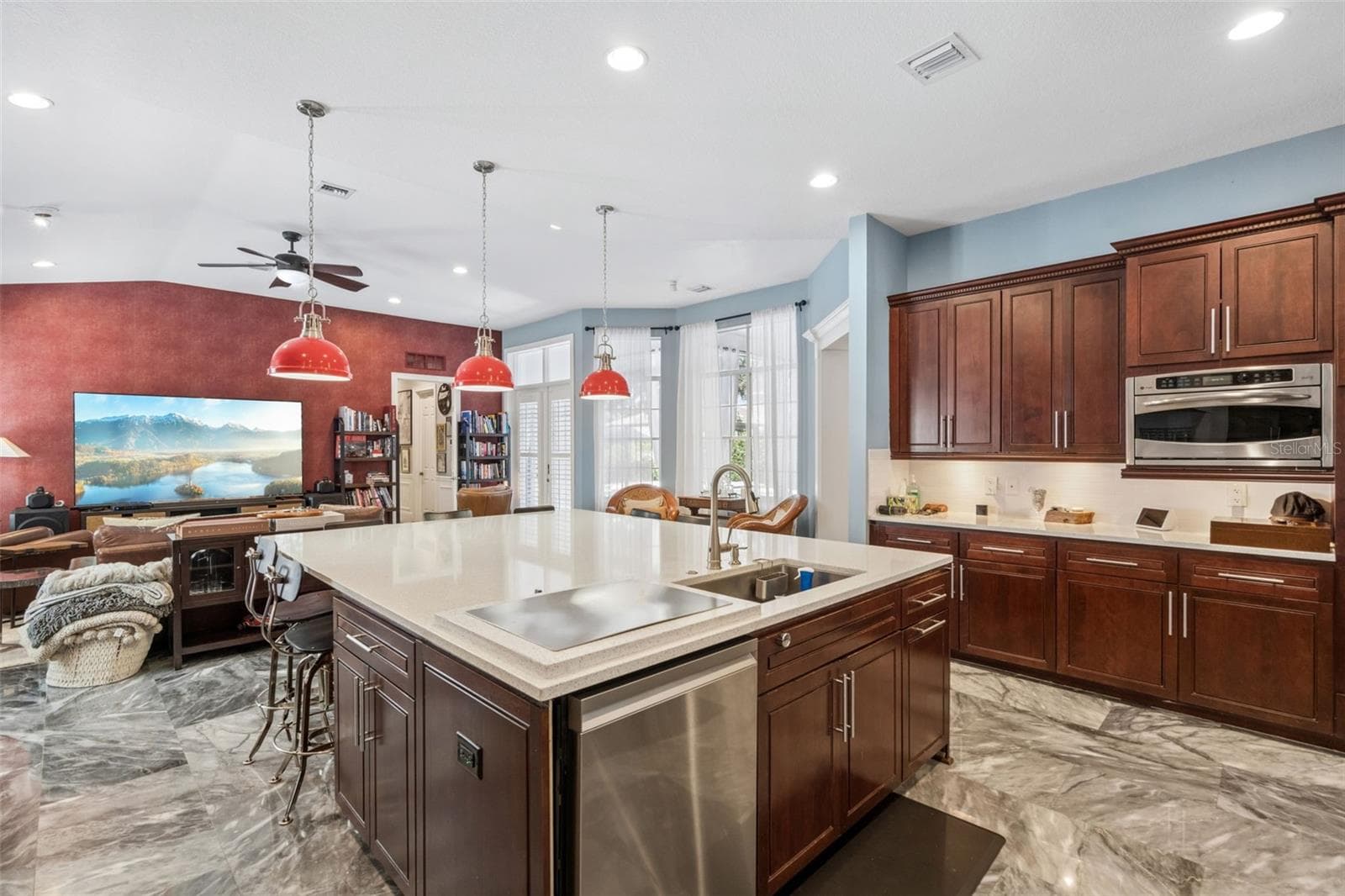 Single Family Residence at 843 OAK SHADOWS RD, CELEBRATION, photo 19 of 79