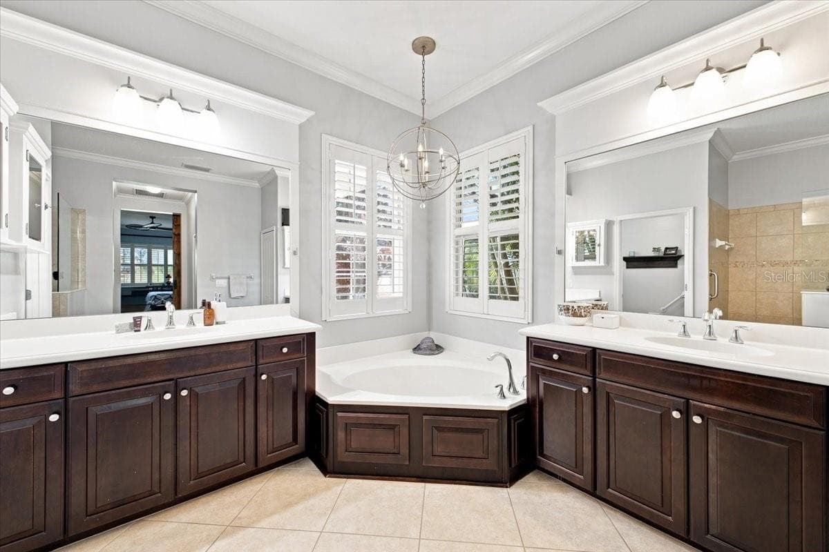 Single Family Residence at 4704 SENECA PARK TRL, BRADENTON, photo 16 of 38