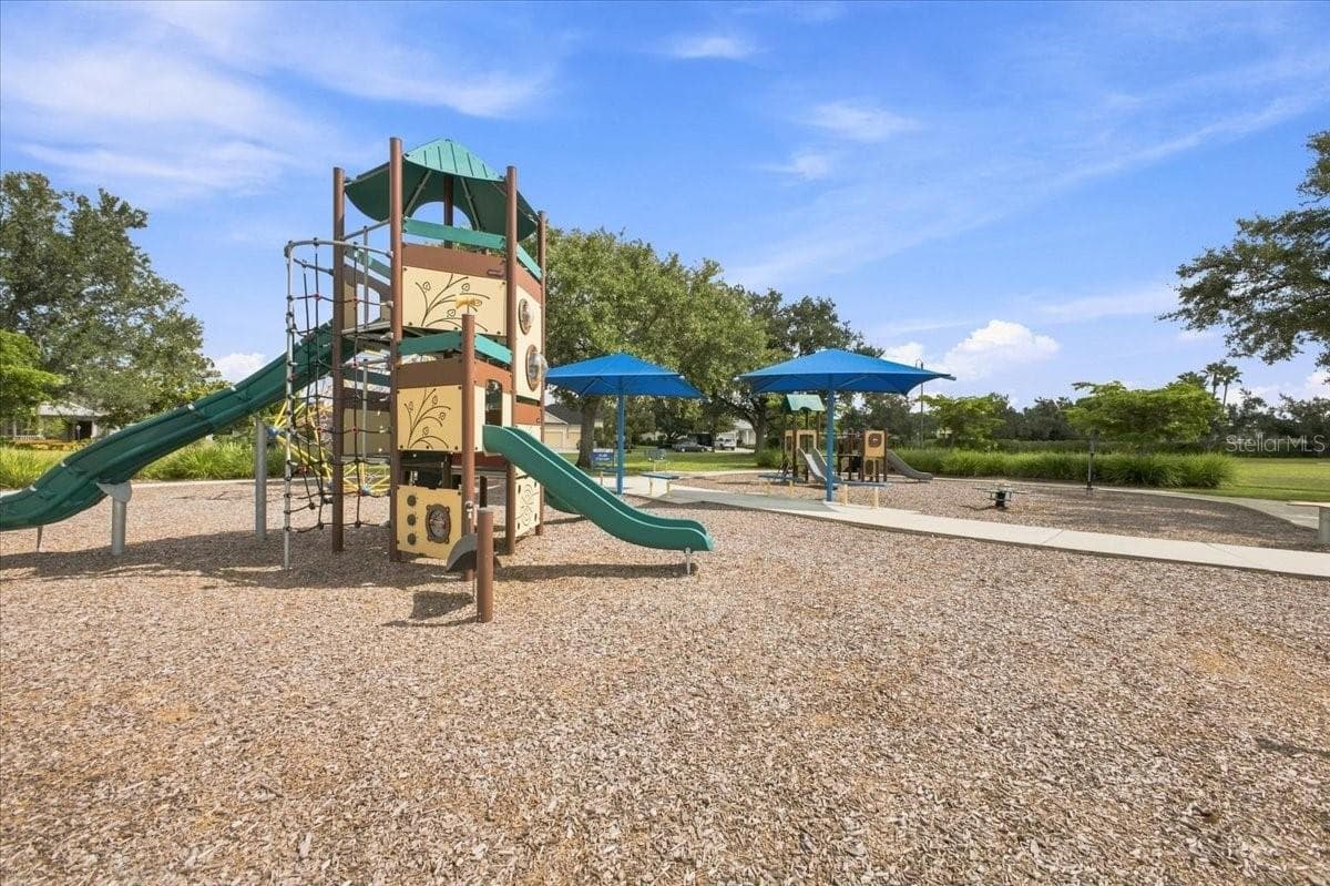 Single Family Residence at 4704 SENECA PARK TRL, BRADENTON, photo 35 of 38