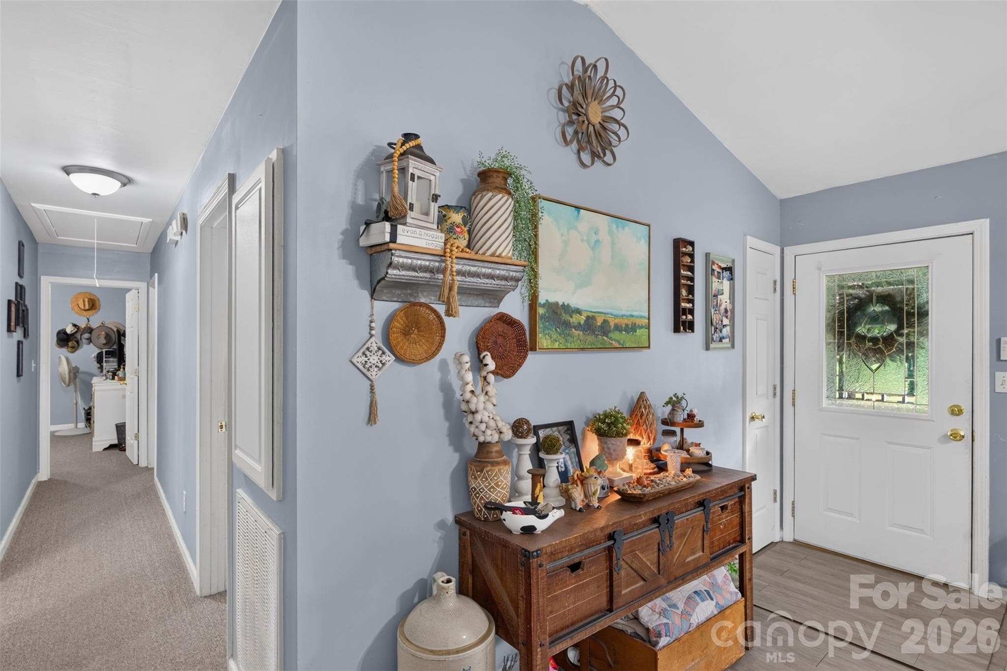 Single Family Residence at 1007 Field Swallow Way, Clover, photo 5 of 9