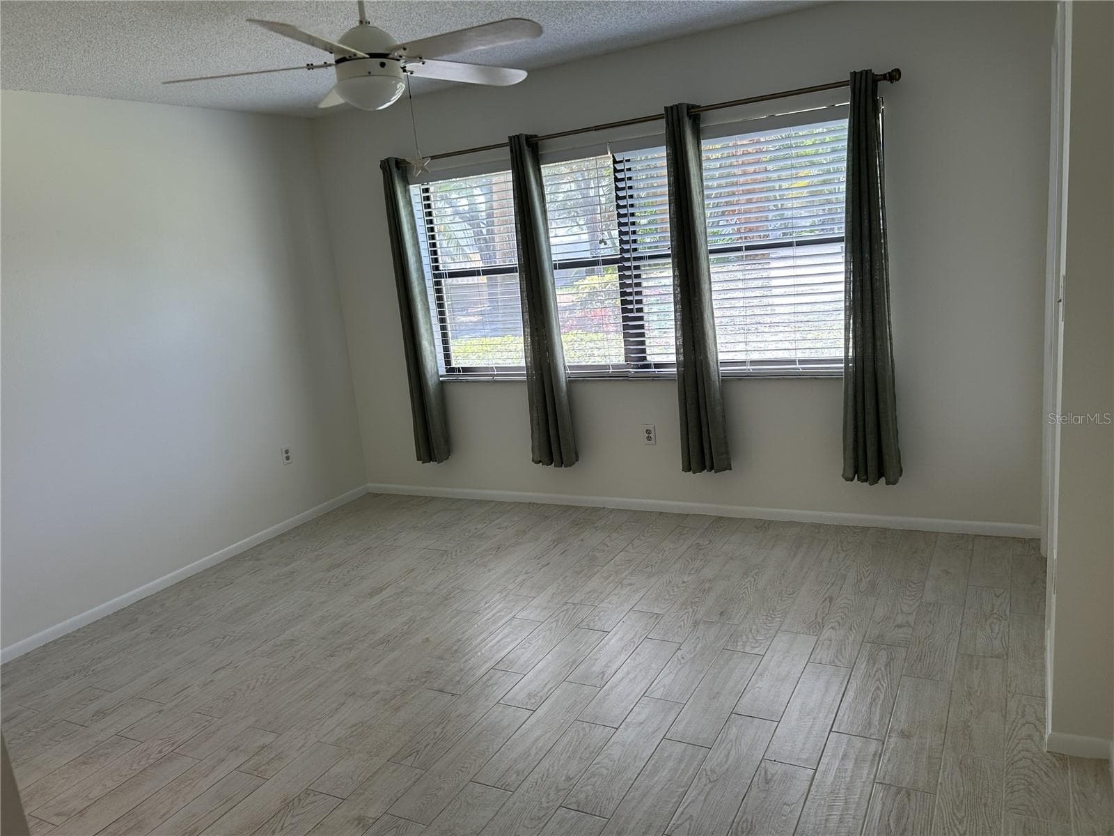 Condominium at 1316 PASADENA AVE S #102, SOUTH PASADENA, photo 19 of 63