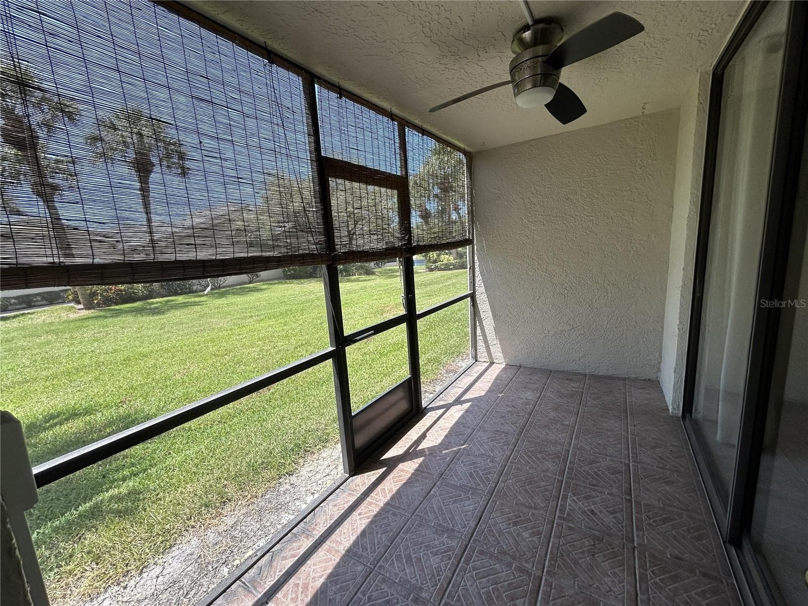 Condominium at 1316 PASADENA AVE S #102, SOUTH PASADENA, photo 26 of 63