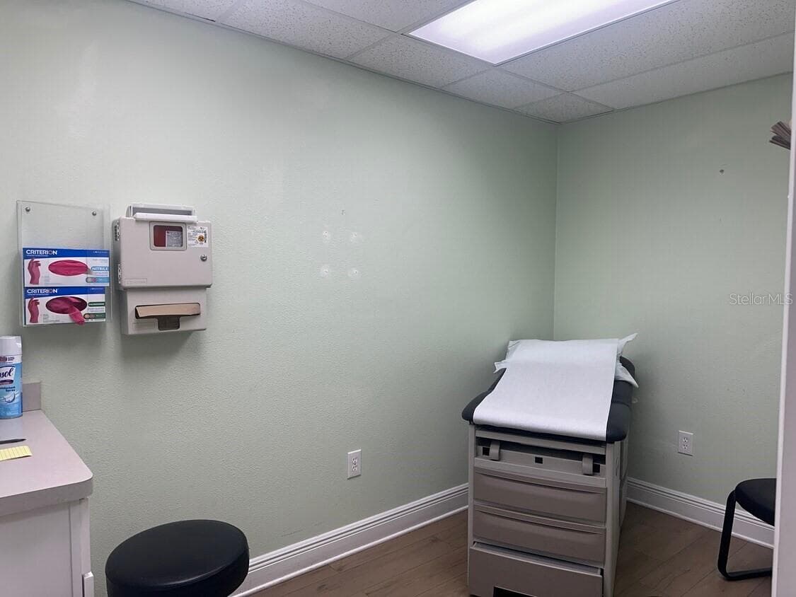 Medical Office at 506 4TH AVE W, PALMETTO, photo 7 of 13