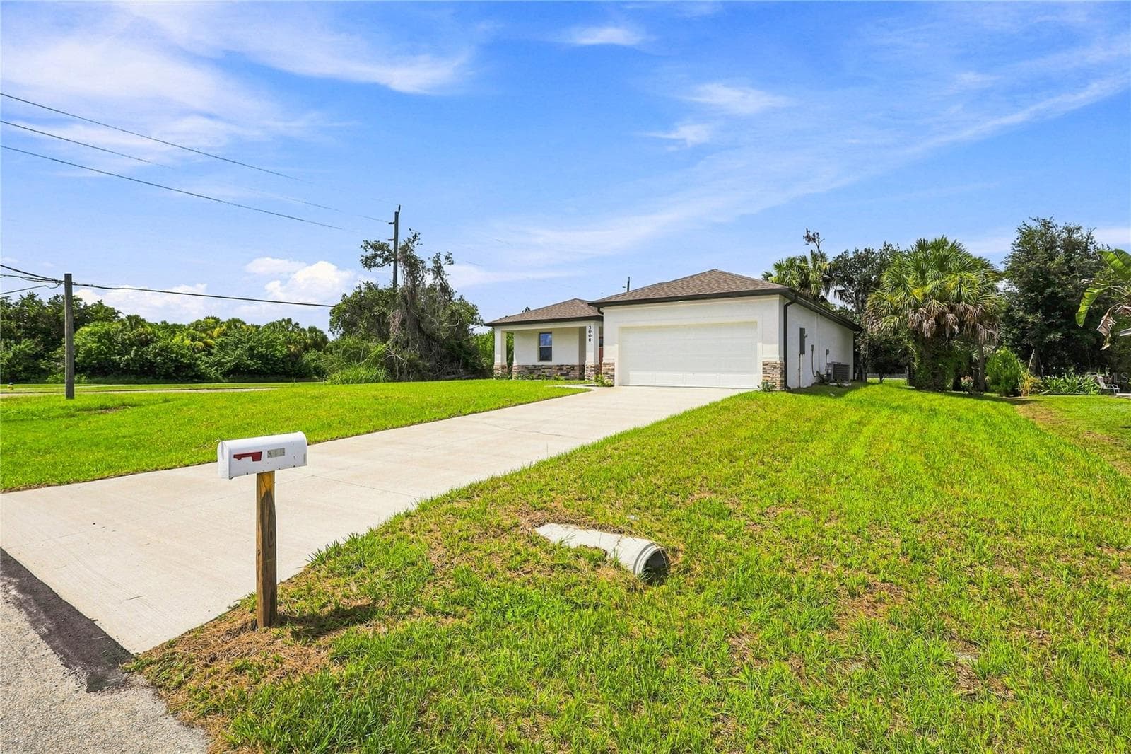 Single Family Residence at 3008 BREWSTER RD, NORTH PORT, photo 5 of 42