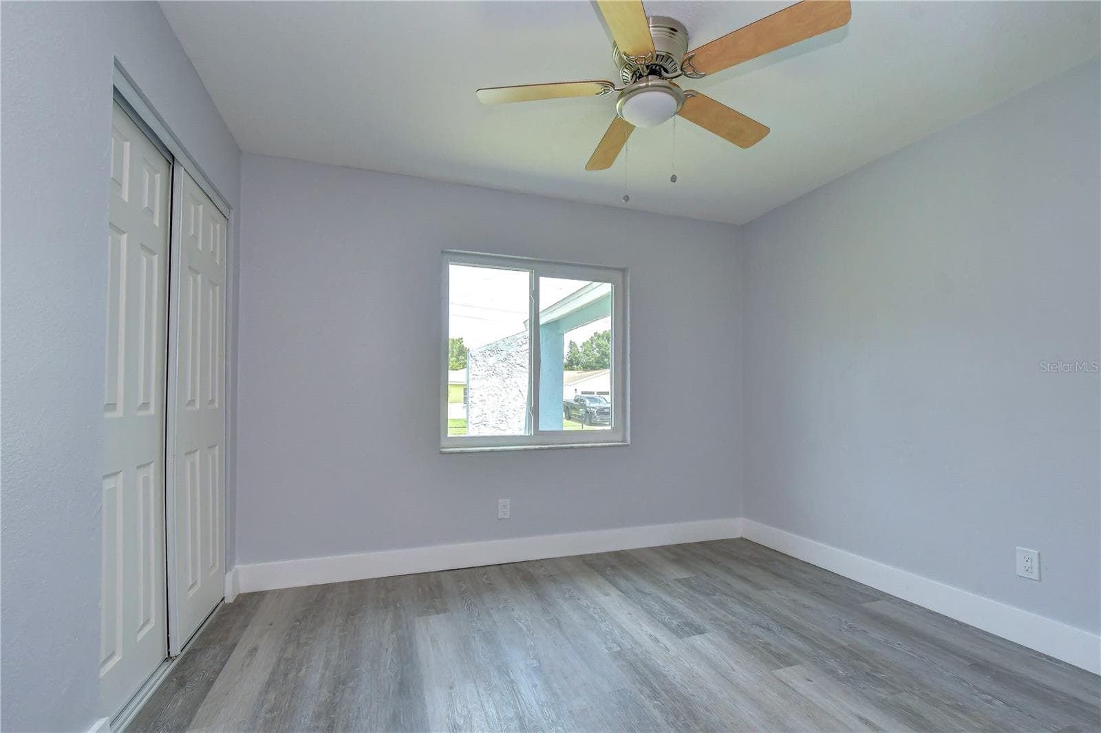 Single Family Residence at 613 5TH AVE SE, LARGO, photo 44 of 46