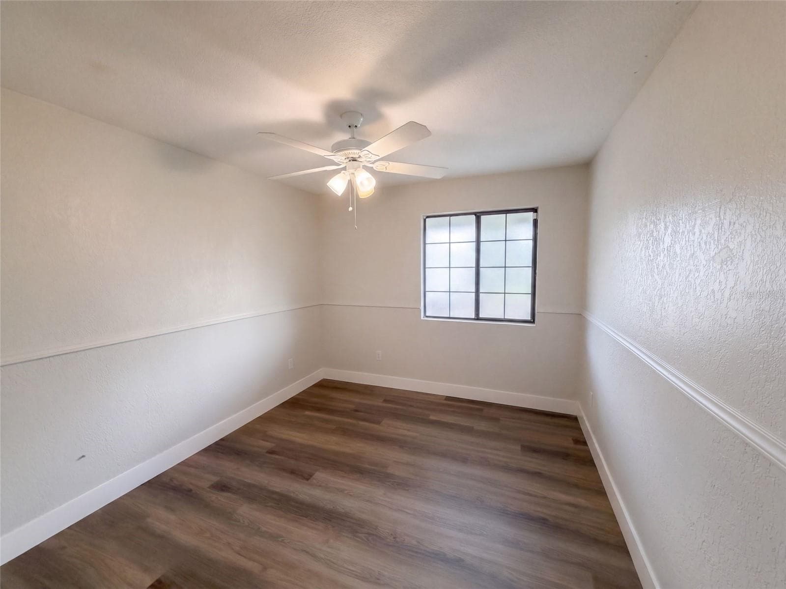 Single Family Residence at 9307 8TH AVE, ORLANDO, photo 16 of 32