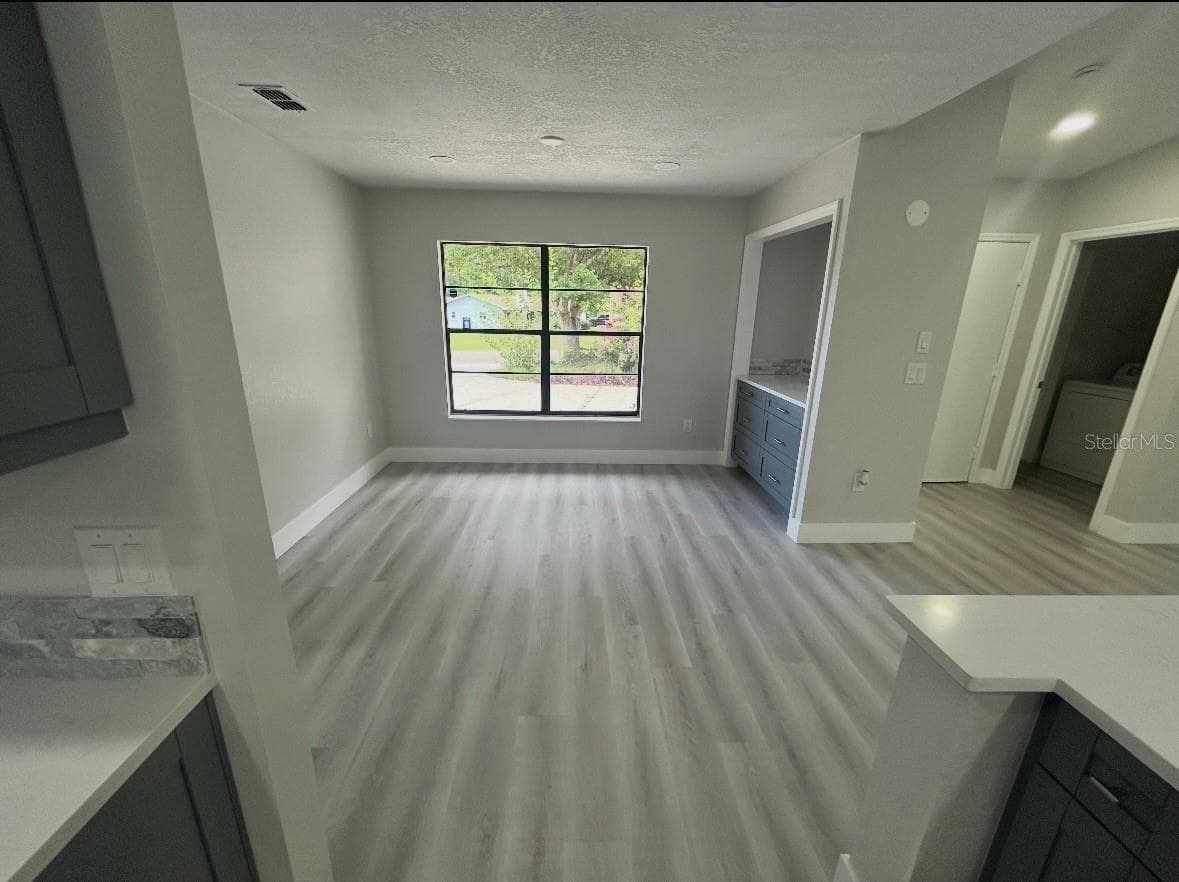 Single Family Residence at 11189 LINDEN DR, SPRING HILL, photo 3 of 21