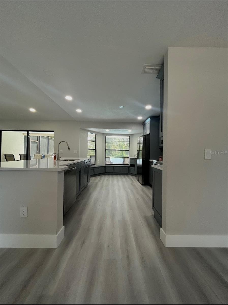Single Family Residence at 11189 LINDEN DR, SPRING HILL, photo 8 of 21