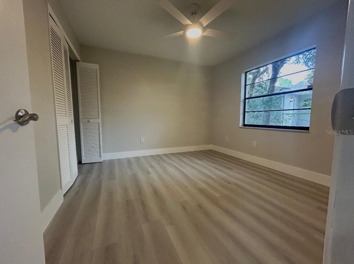 Single Family Residence at 11189 LINDEN DR, SPRING HILL, photo 12 of 21