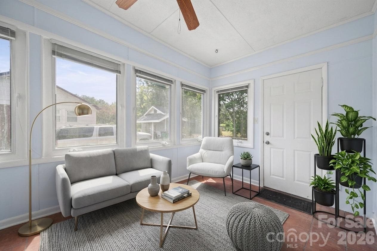 Sunroom VIRTUAL Staging only - 3029 Rosehill Drive, Charlotte