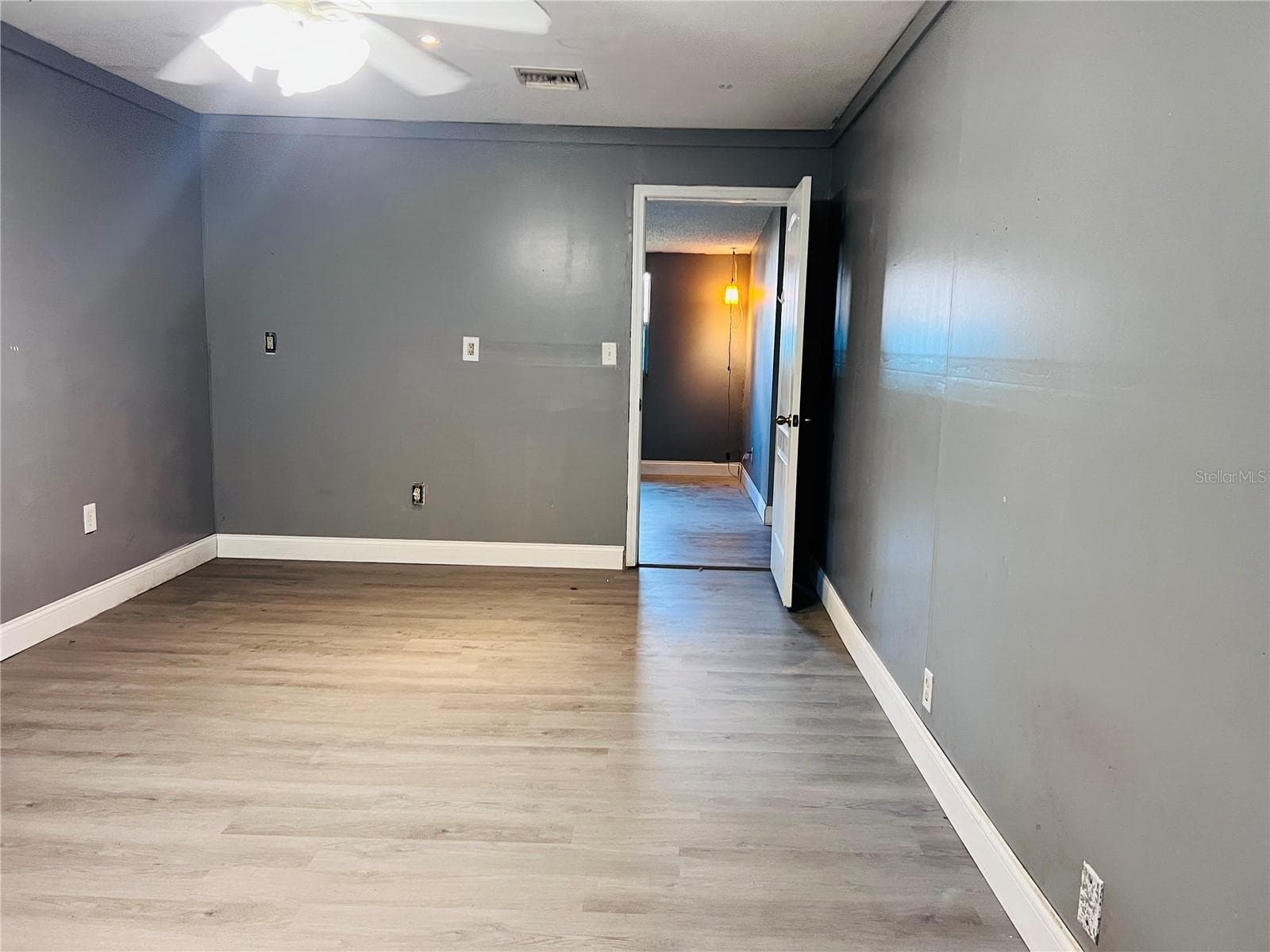 Single Family Residence at 6814 PEARSON LN, WESLEY CHAPEL, photo 13 of 21