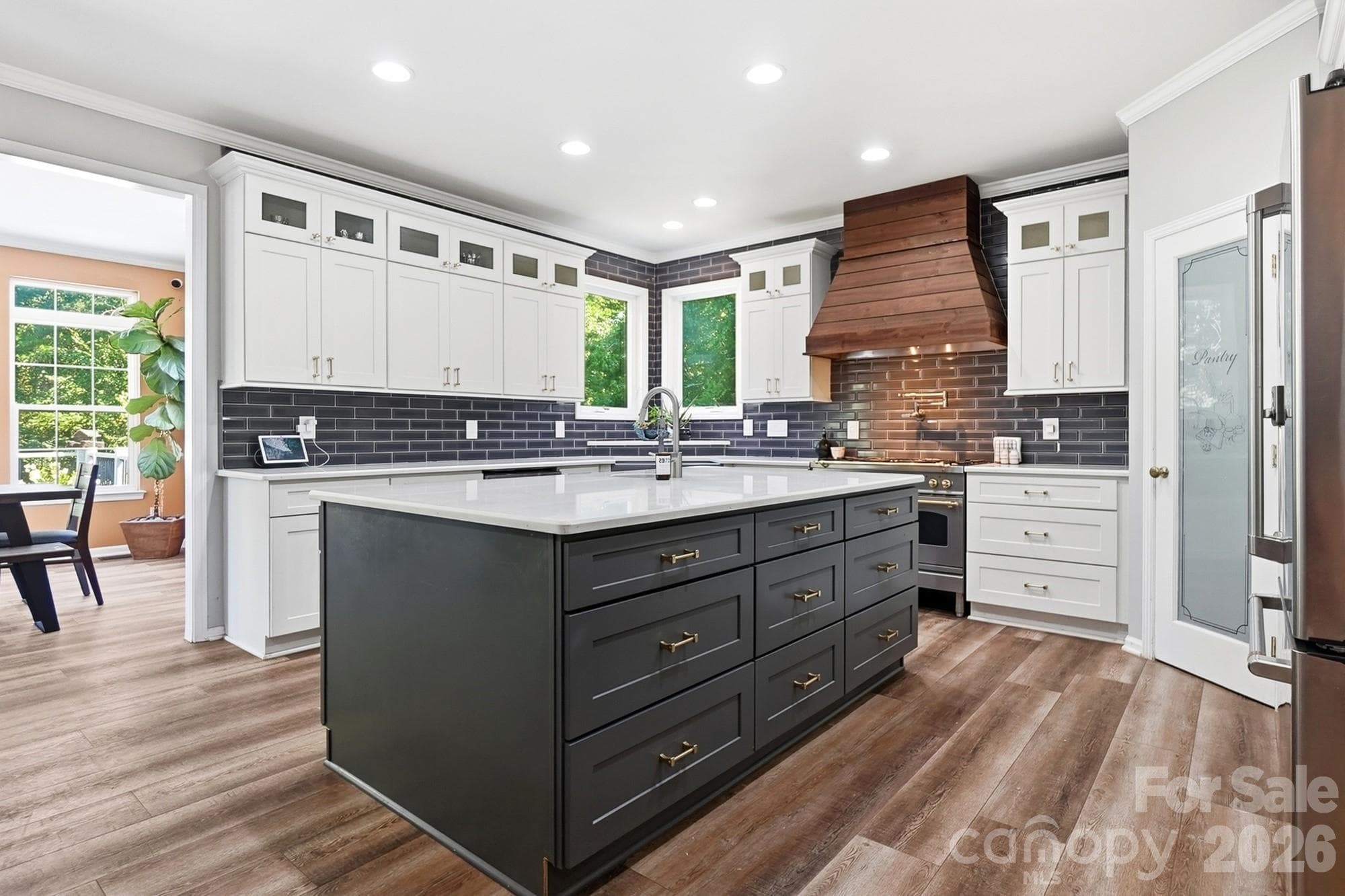 Single Family Residence at 638 Reliance Court, Tega Cay, photo 13 of 40