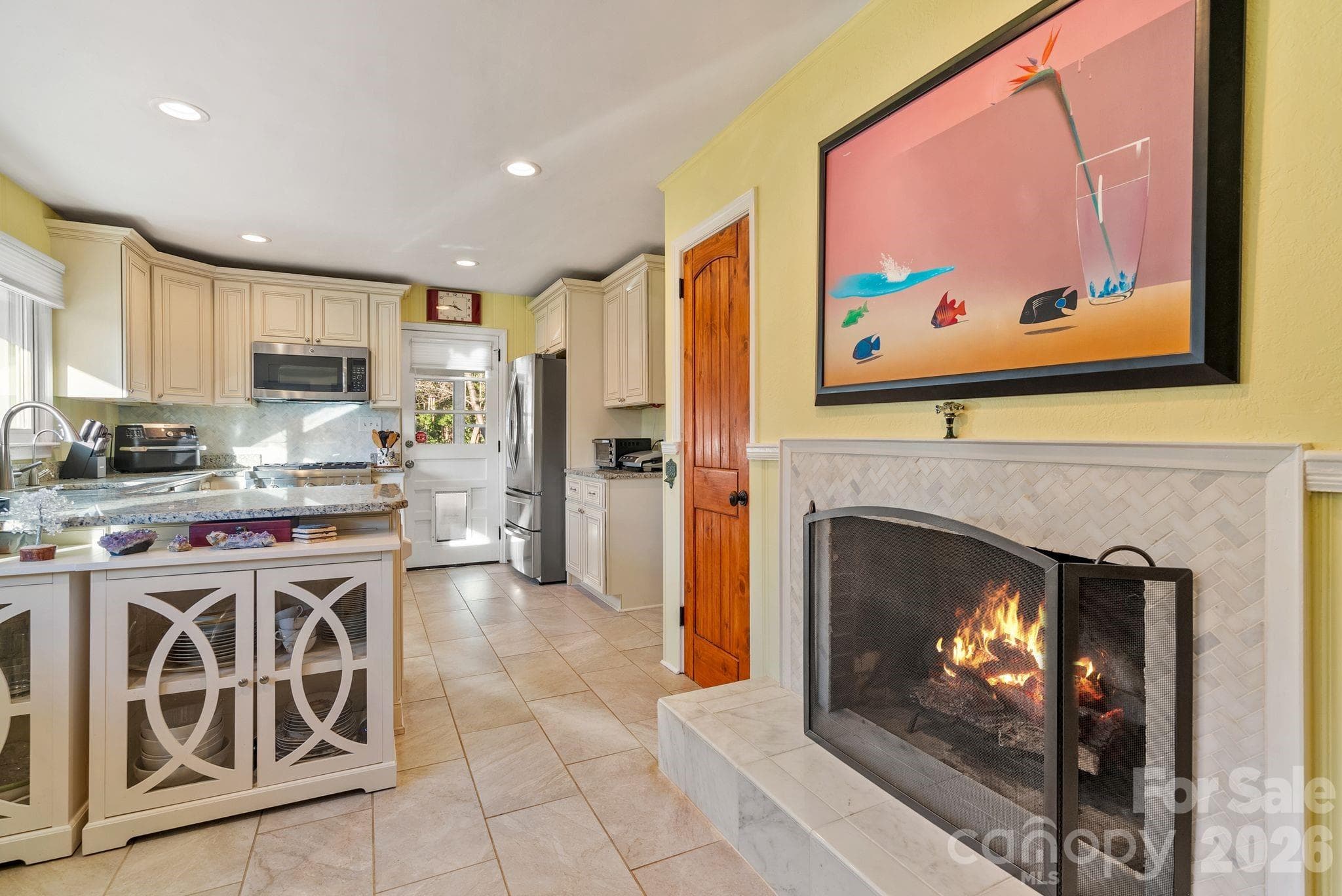 Single Family Residence at 2 Bevlyn Drive, Asheville, photo 12 of 48