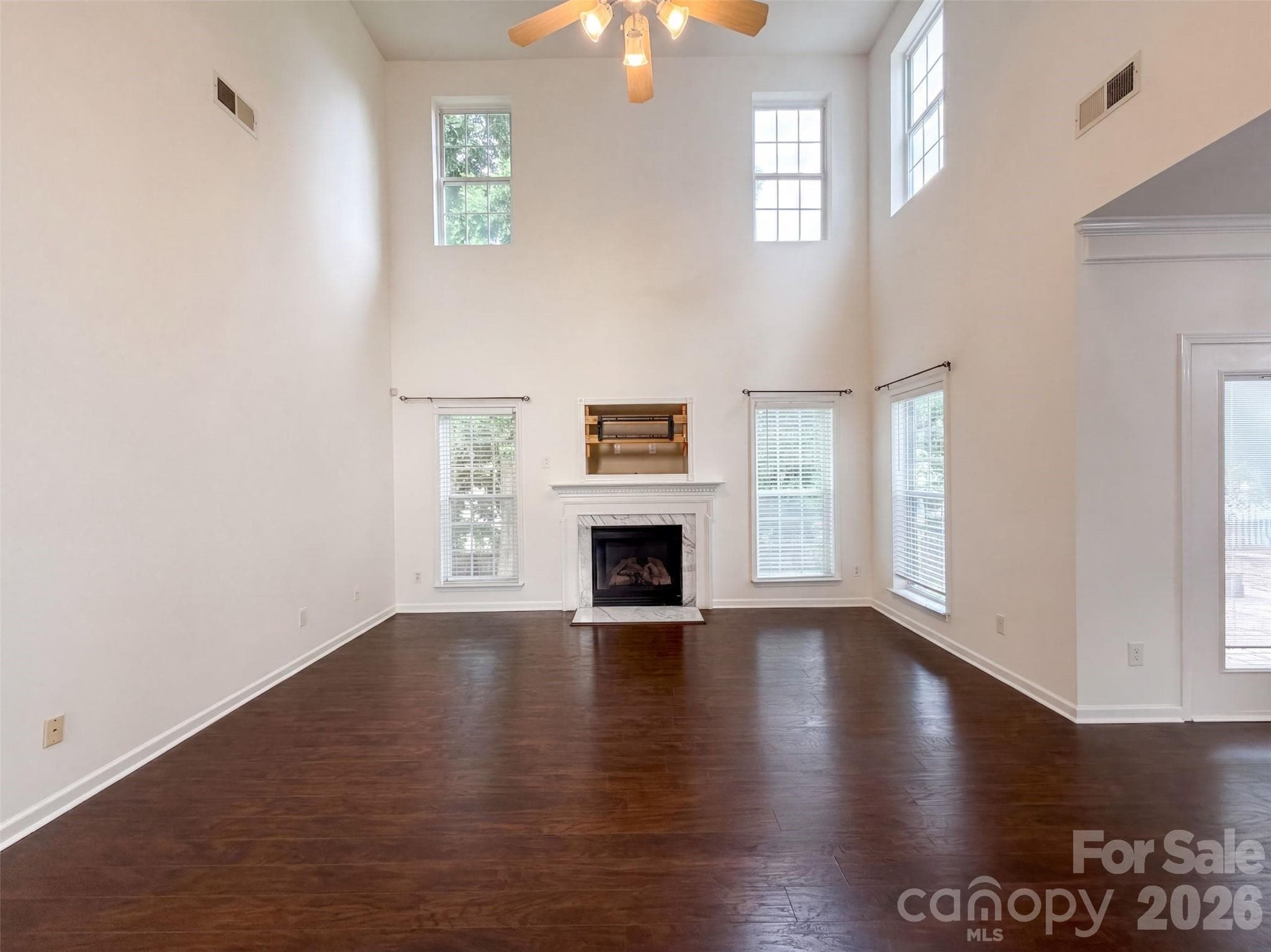 Single Family Residence at 3708 Leela Palace Way, Fort Mill, photo 3 of 15