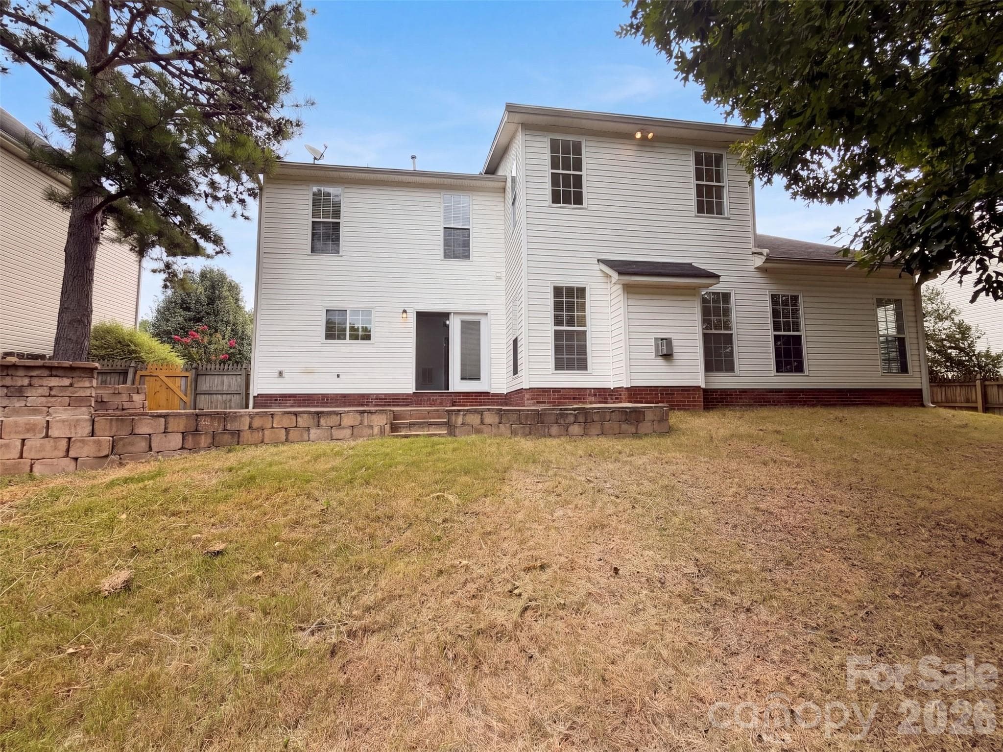 Single Family Residence at 3708 Leela Palace Way, Fort Mill, photo 5 of 15