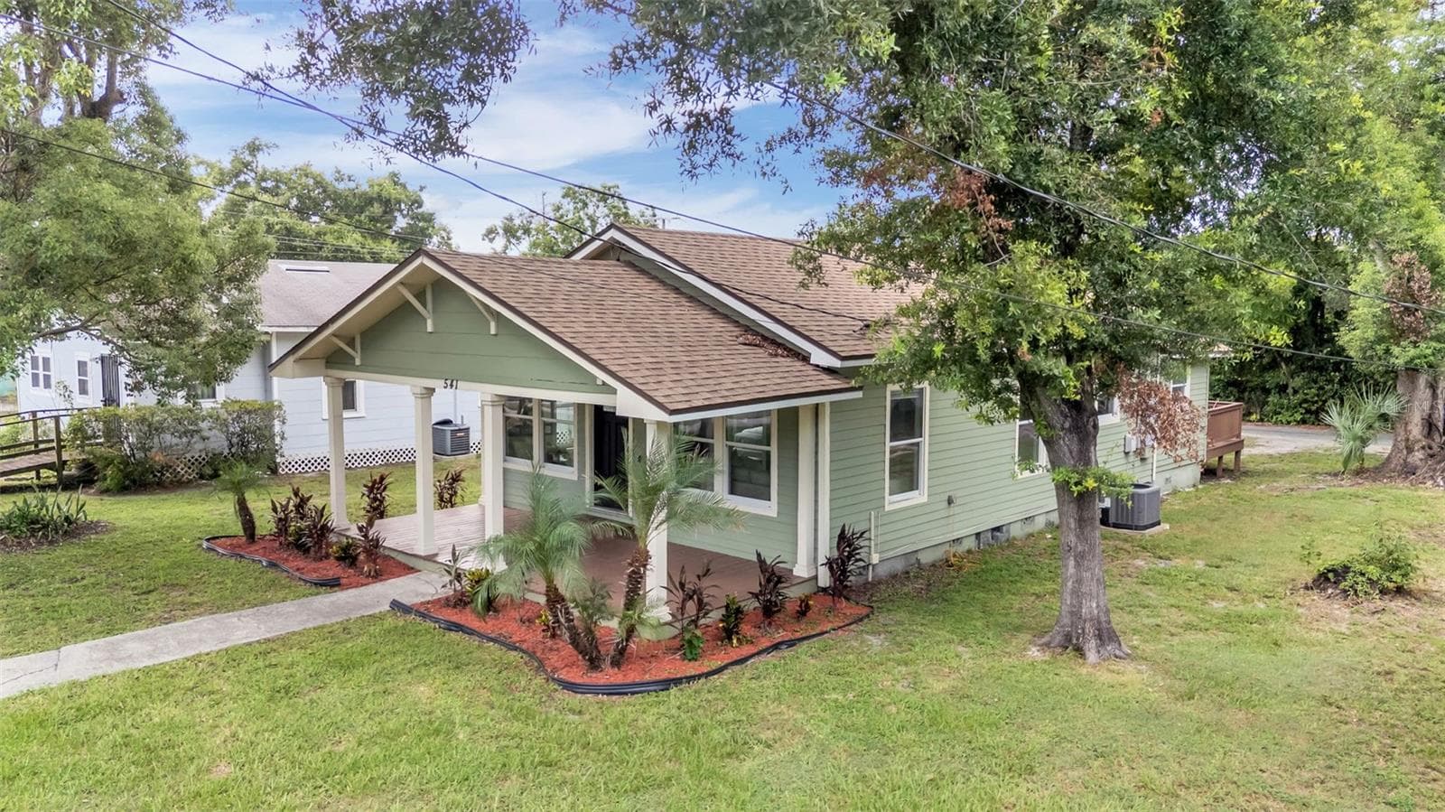 Front Yard - 541 W PARK ST, LAKELAND