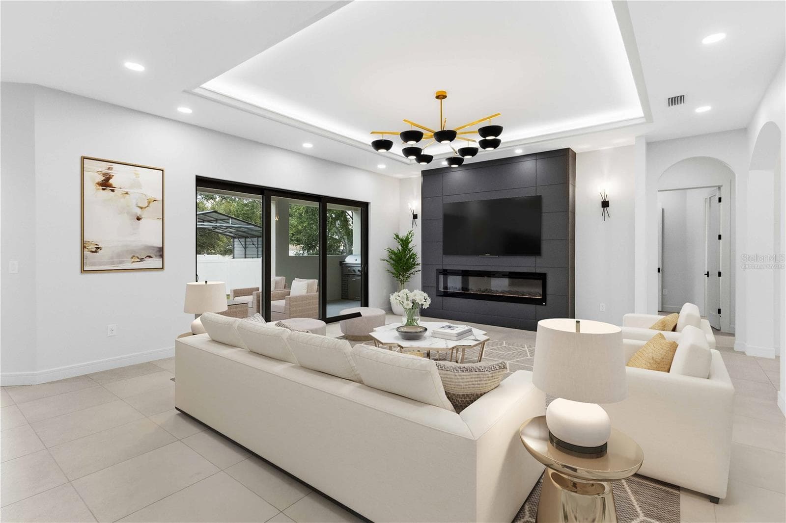 Virtually Staged Image - 104 S MAKI RD, PLANT CITY