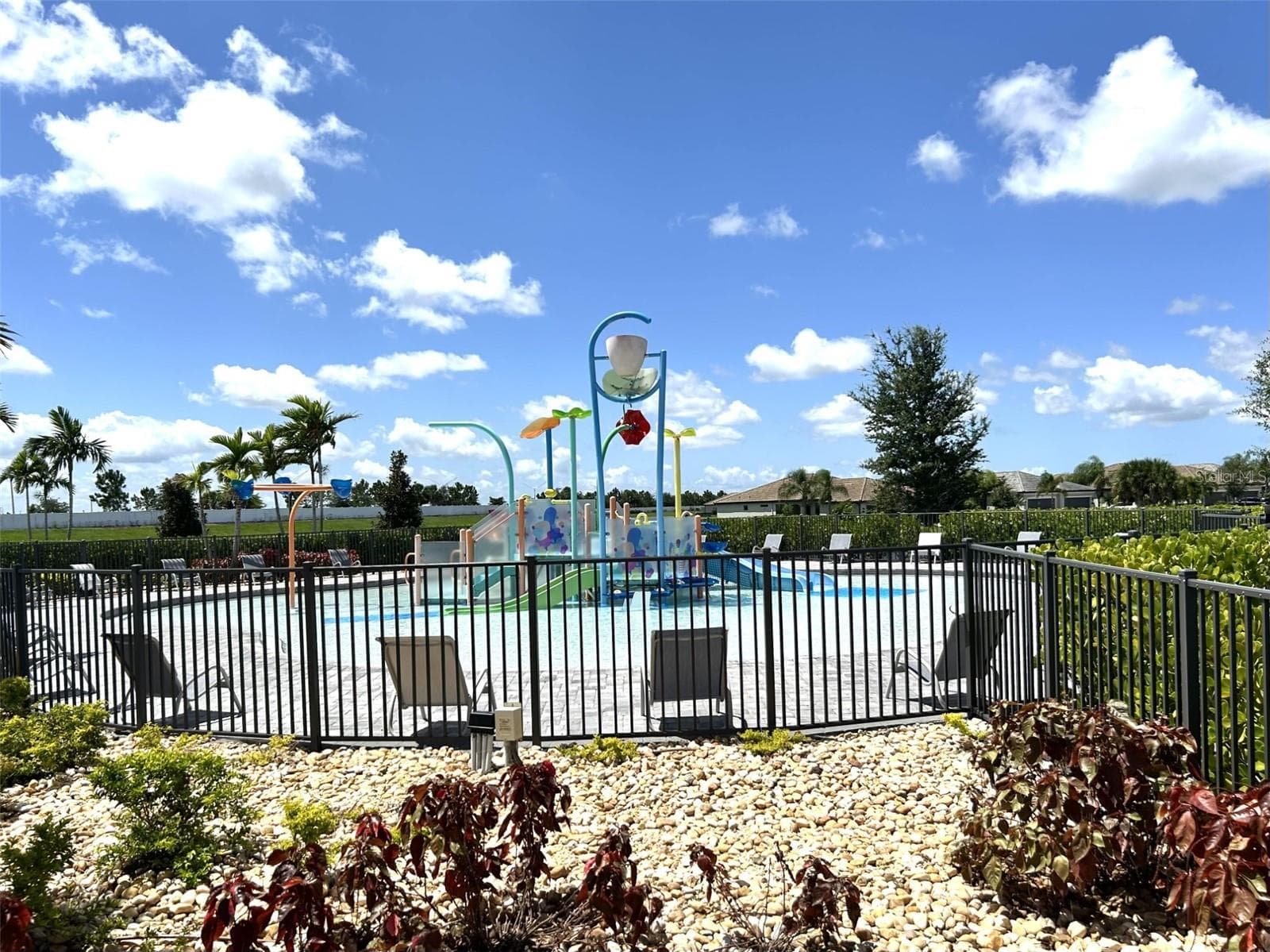 Lorraine Lakes Splash Pad - 15008 MISTY WATER XING, BRADENTON