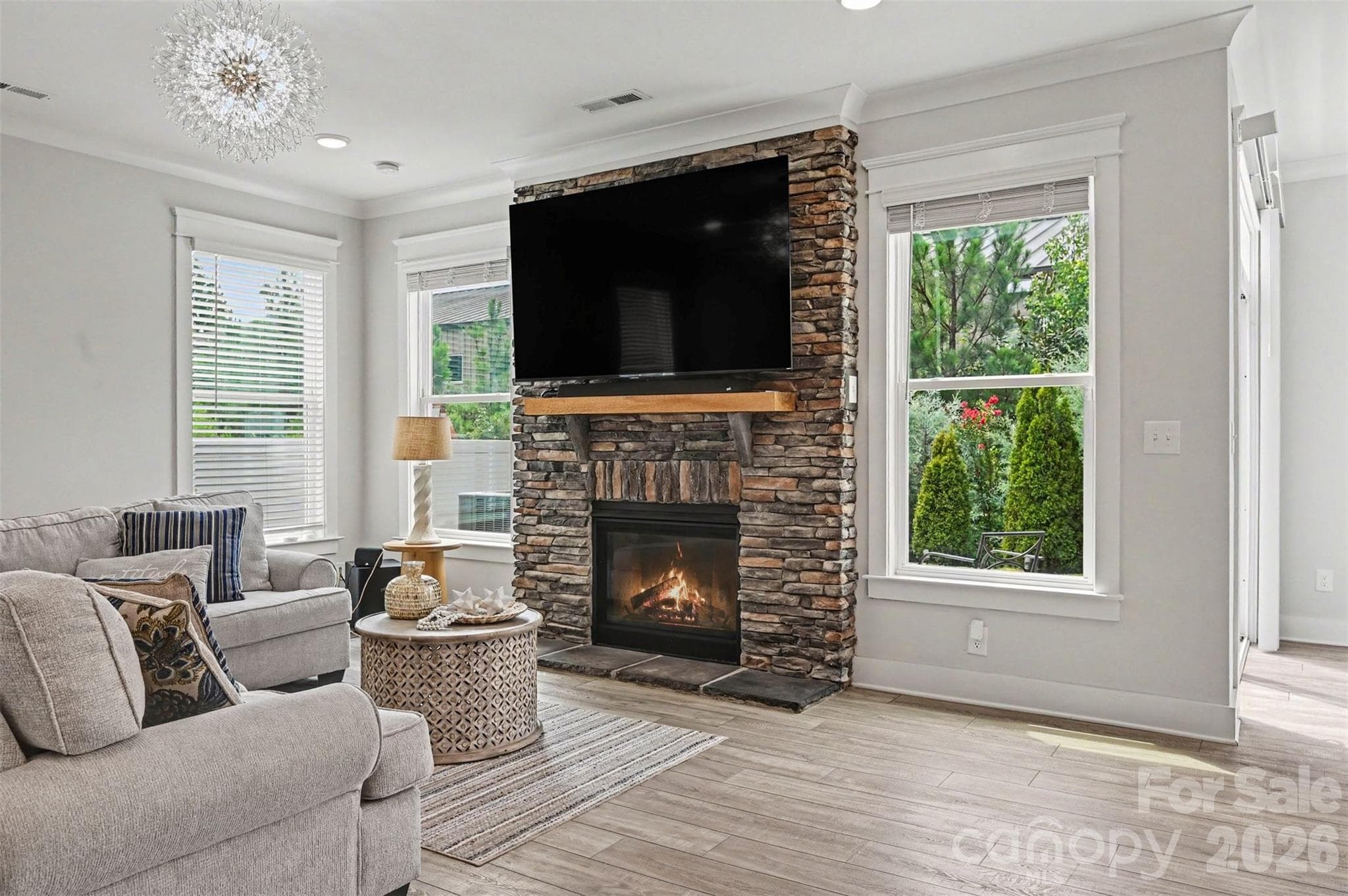 Single Family Residence at 4030 Belle Landing Road, Charlotte, photo 9 of 37