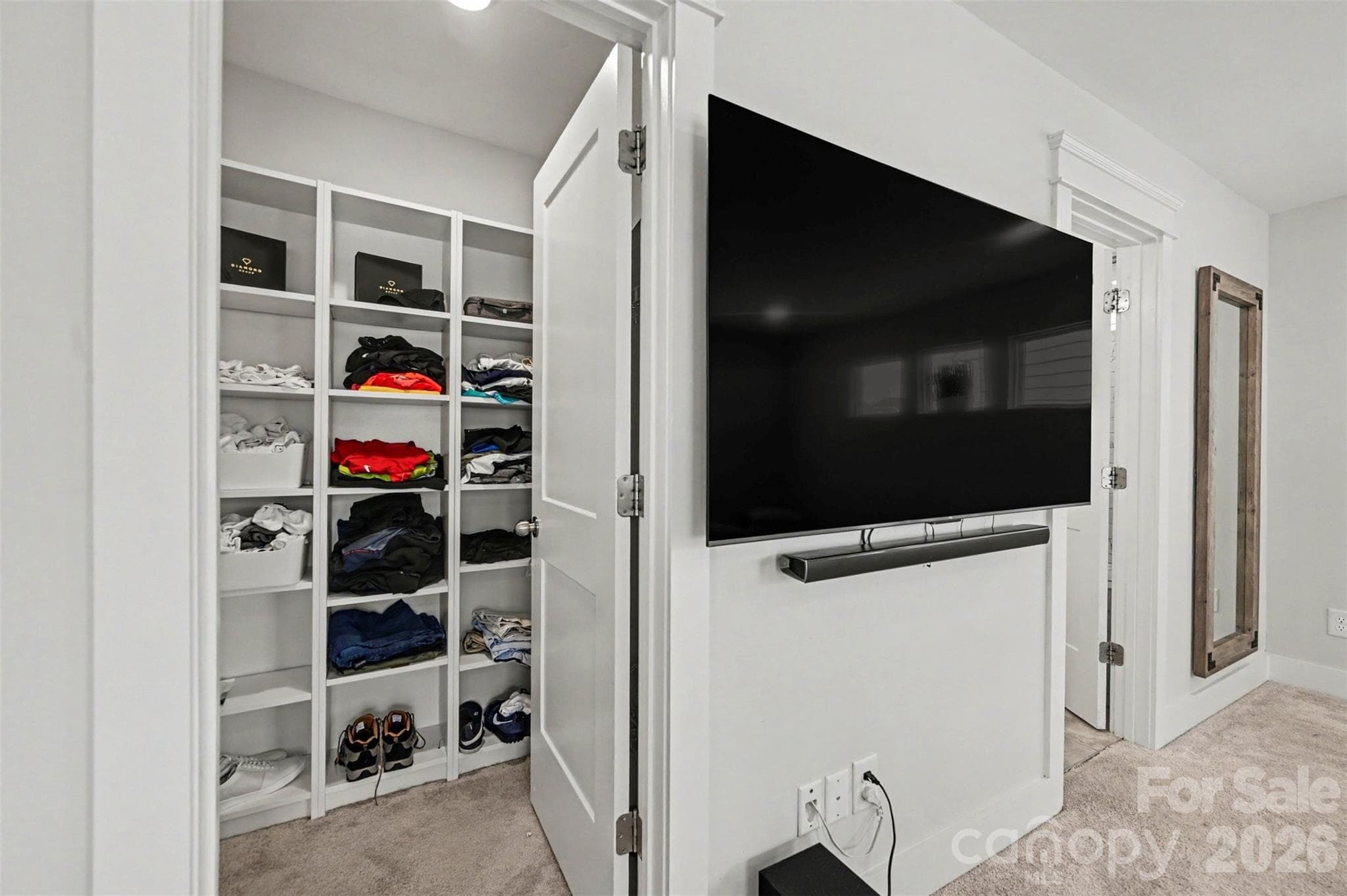 Single Family Residence at 4030 Belle Landing Road, Charlotte, photo 22 of 37