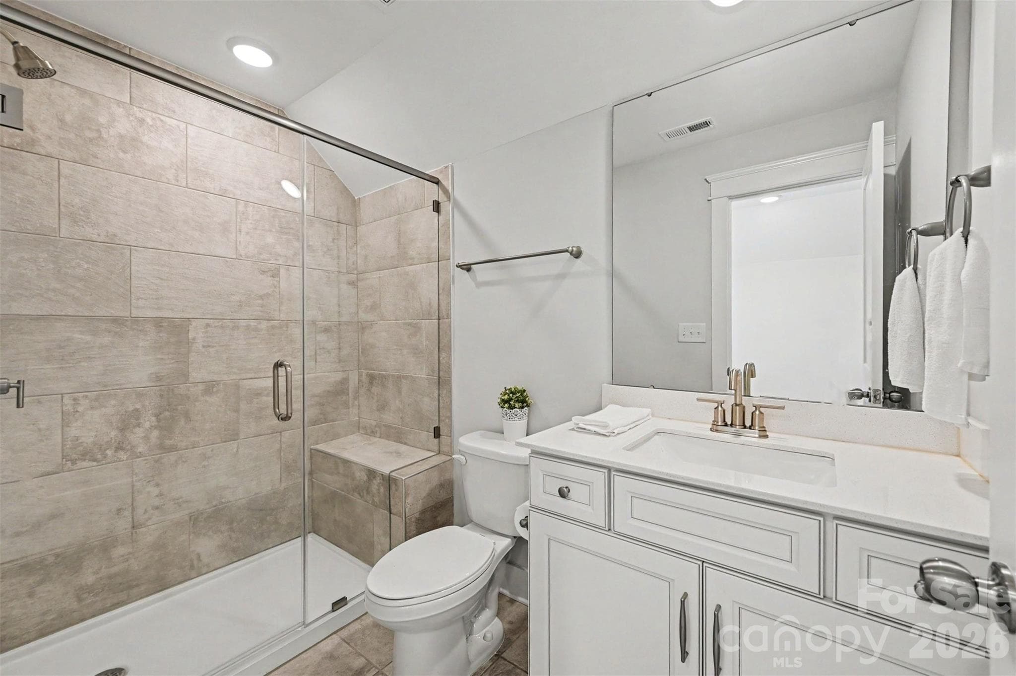 Single Family Residence at 4030 Belle Landing Road, Charlotte, photo 32 of 37