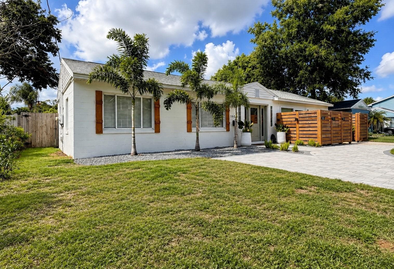 Single Family Residence at 1604 BRYN MAWR ST, ORLANDO, photo 4 of 70