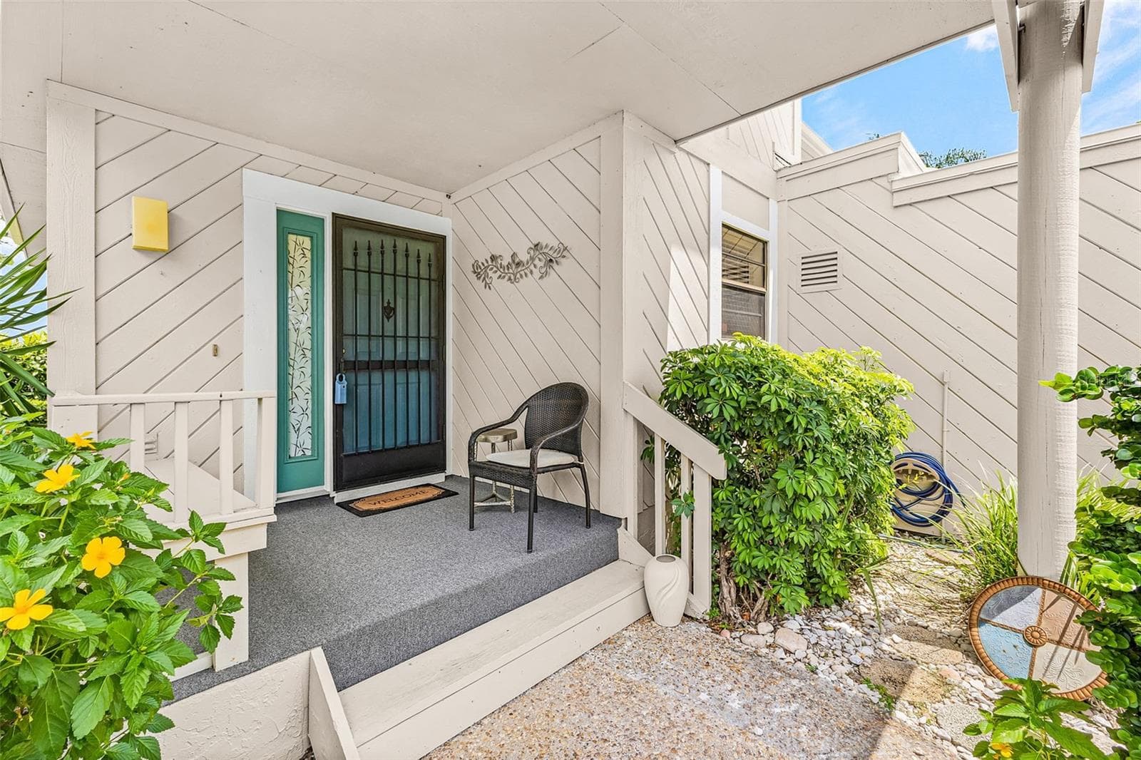 Townhouse at 7917 PINEGROVE CT #1, SARASOTA, photo 2 of 37