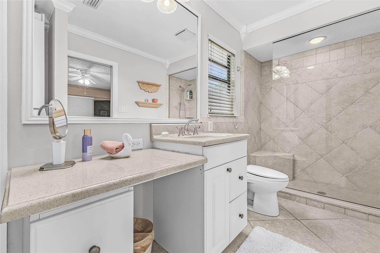 Townhouse at 7917 PINEGROVE CT #1, SARASOTA, photo 17 of 37