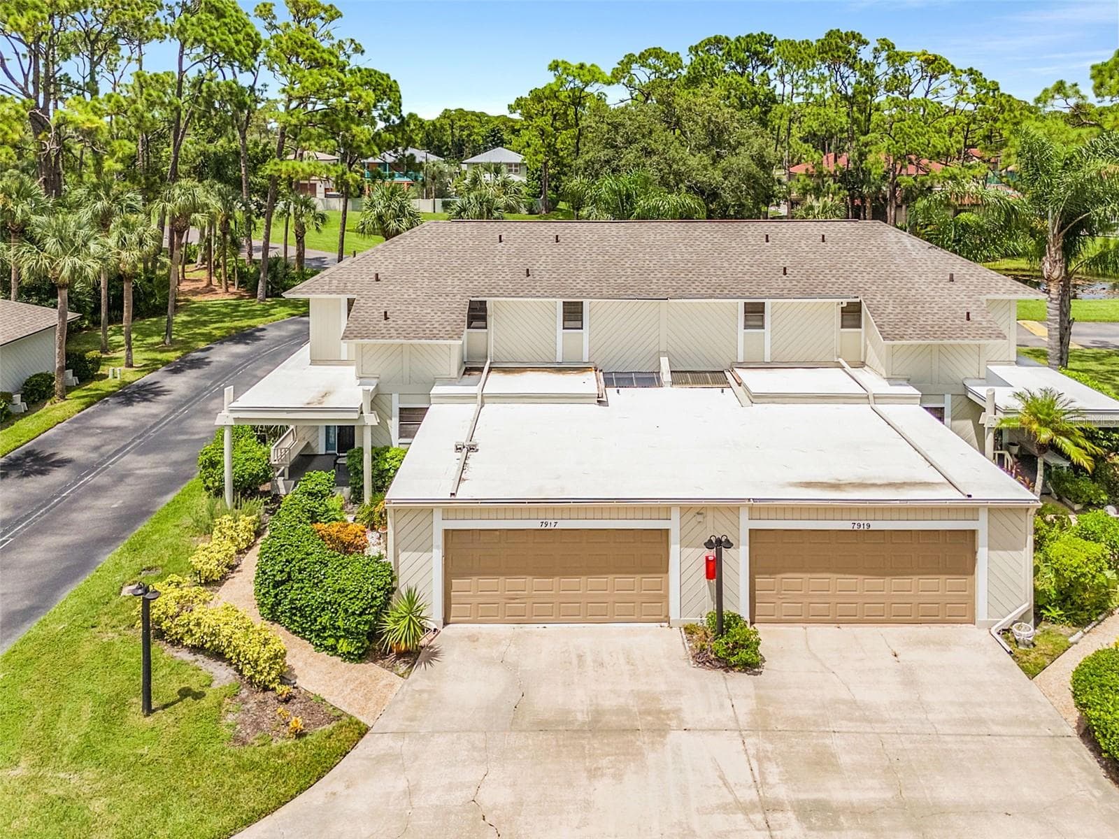 Townhouse at 7917 PINEGROVE CT #1, SARASOTA, photo 21 of 37