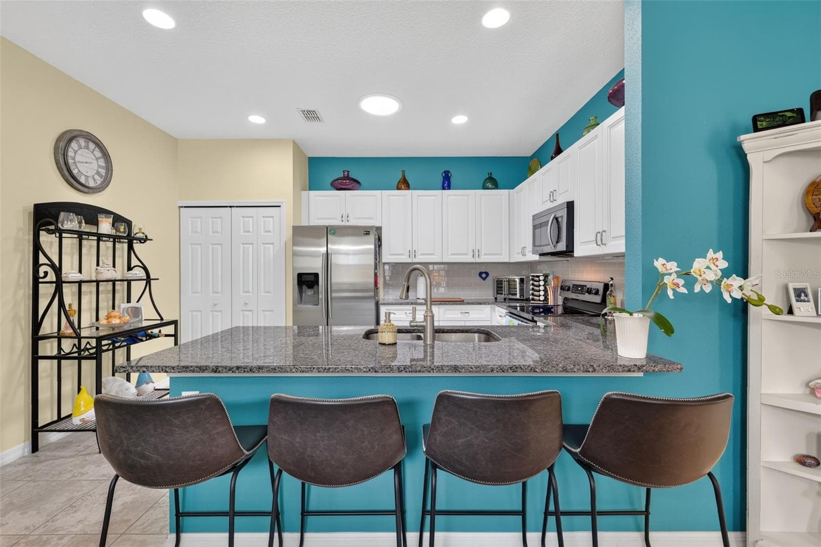 Kitchen - 26951 WHITE PLAINS WAY, LEESBURG