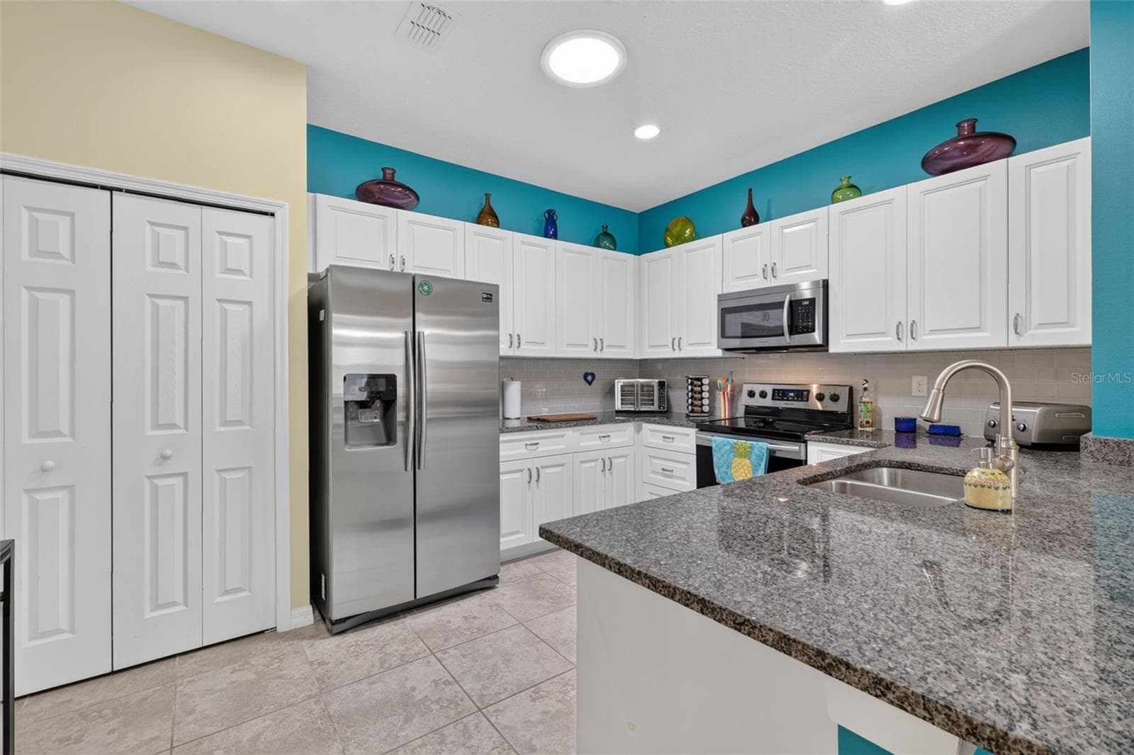 Kitchen - 26951 WHITE PLAINS WAY, LEESBURG