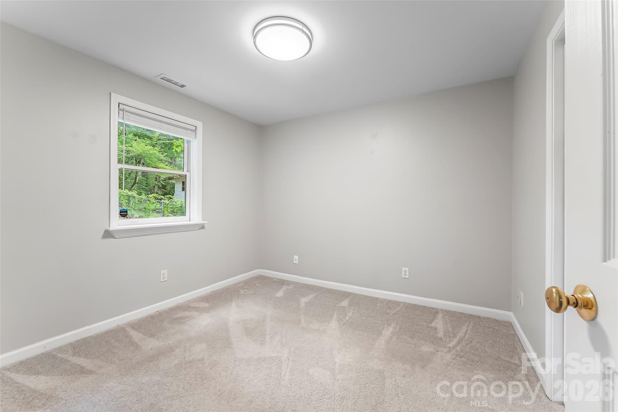Single Family Residence at 141 Silversteen Drive, Brevard, photo 13 of 28
